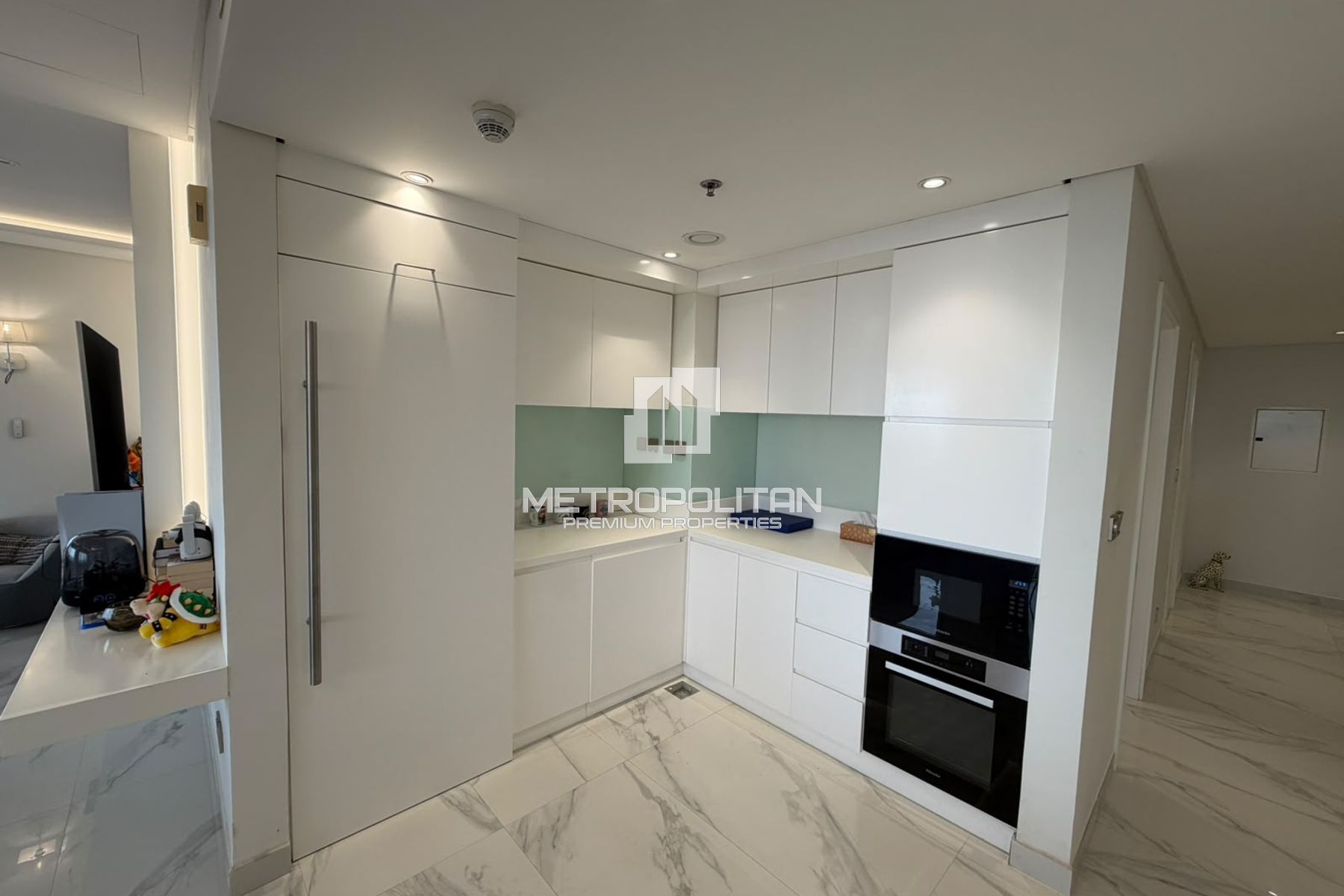 Highly Upgraded | Resort Living | Huge Layout
