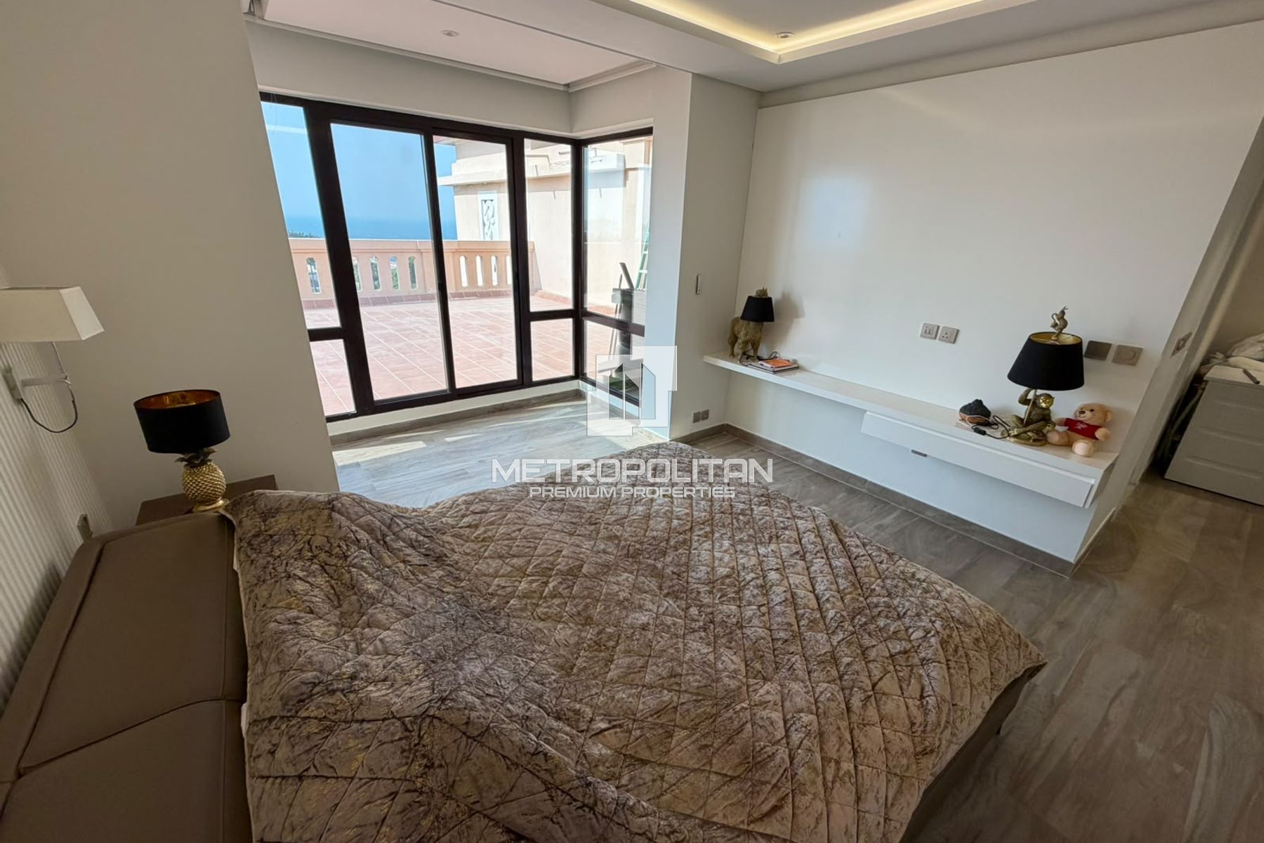 Highly Upgraded | Resort Living | Huge Layout