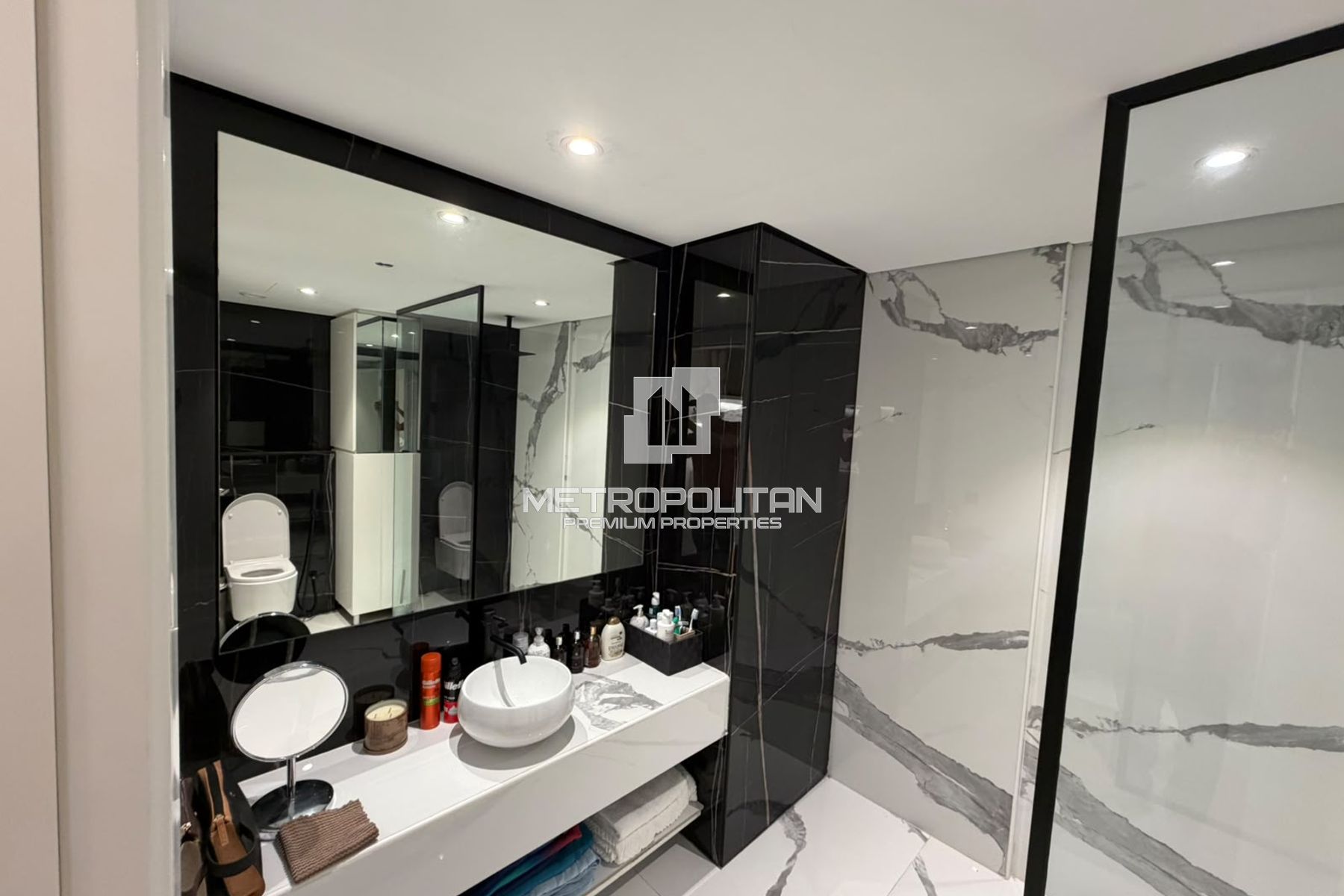 Highly Upgraded | Resort Living | Huge Layout