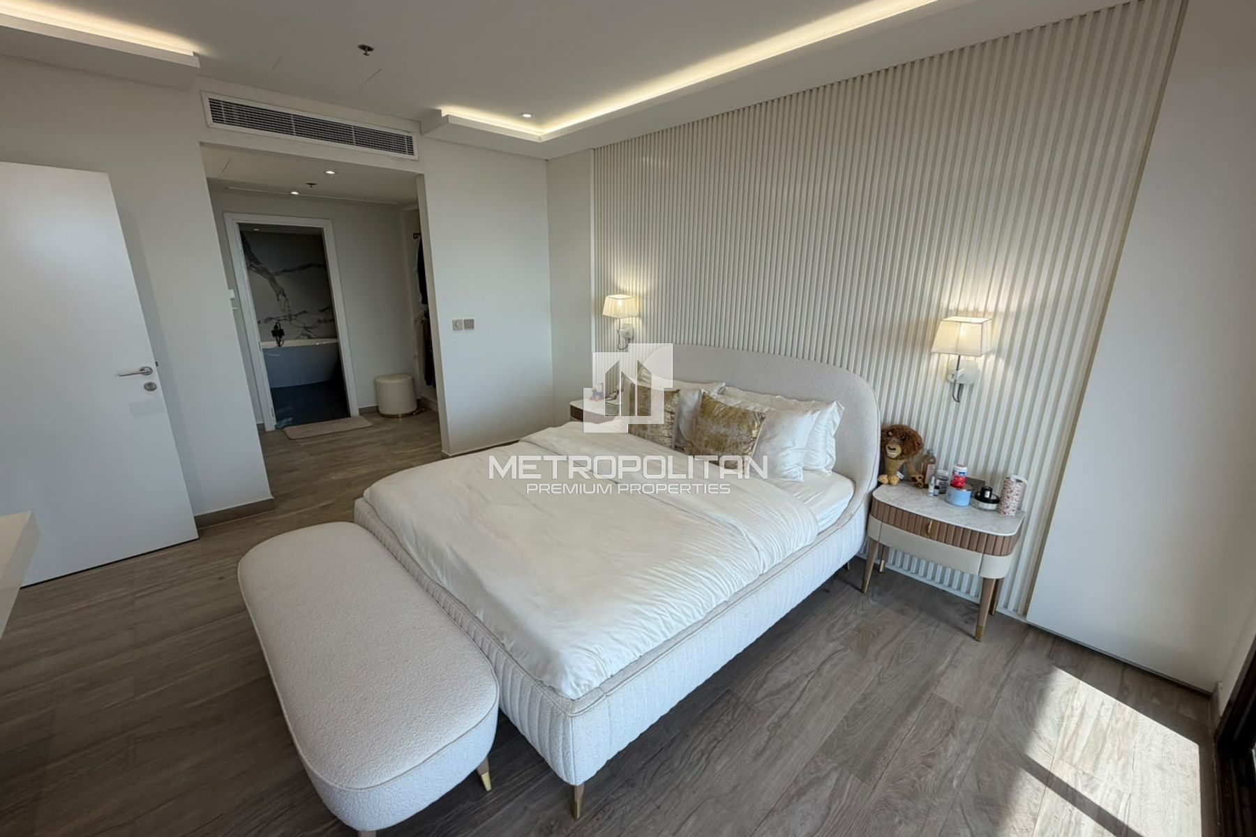 Highly Upgraded | Resort Living | Huge Layout