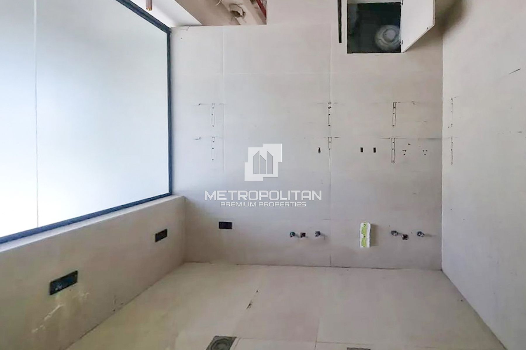Prime Location | Practical Layout| High Visibility