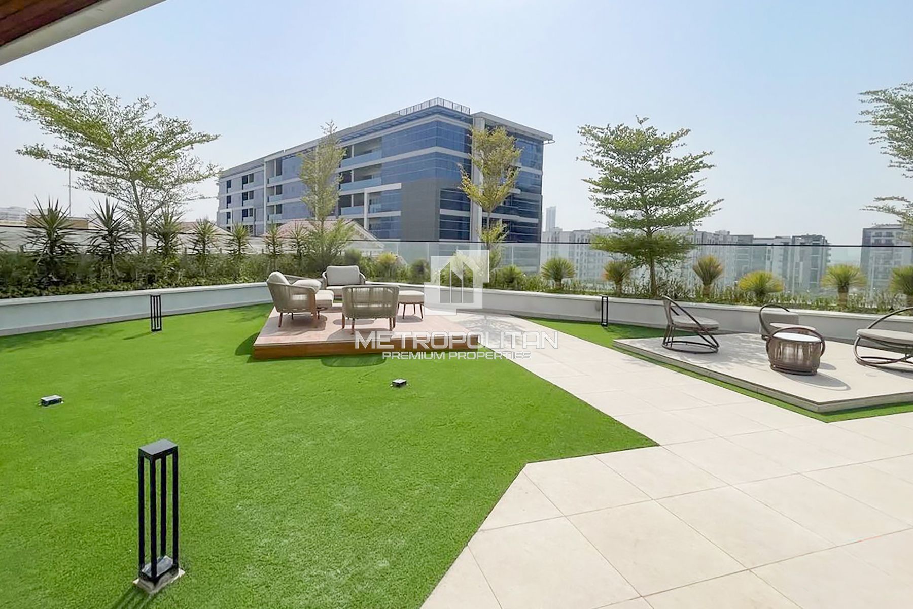 Ready to move | Mid floor | Great community