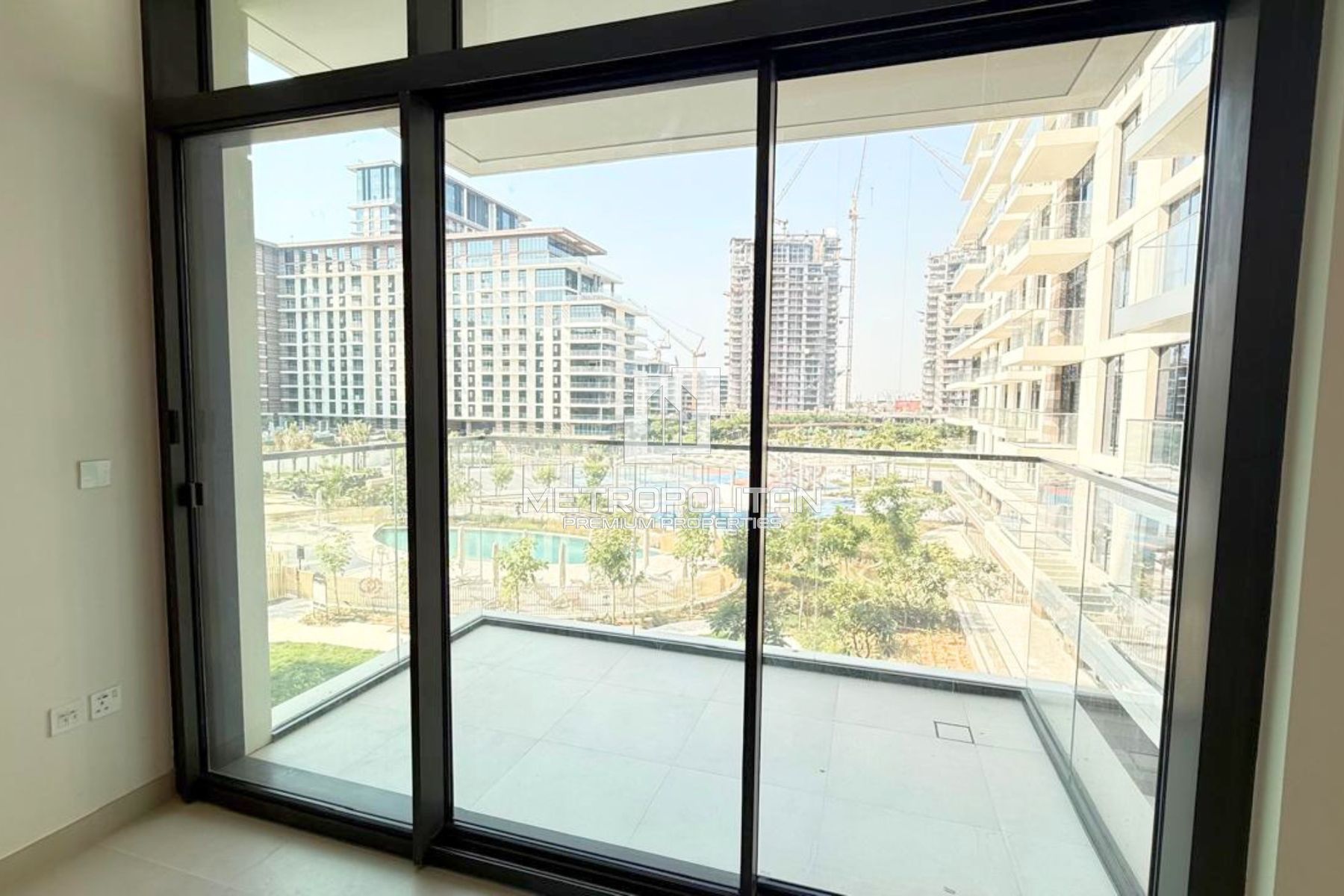 Brand New | Full Park View | Vacant | Unfurnished
