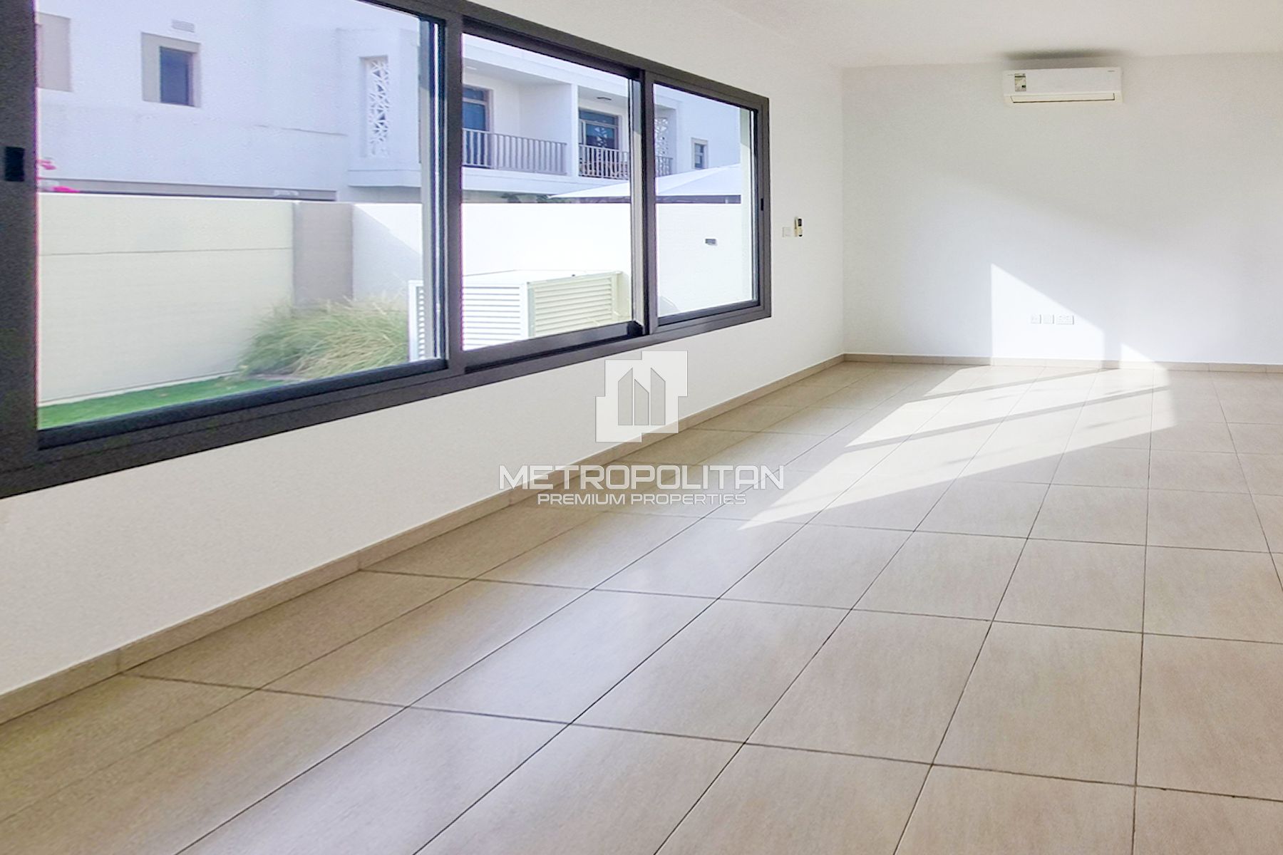 Снять таунхаус в Hayat Townhouses 1, Town Square - MPR-10724