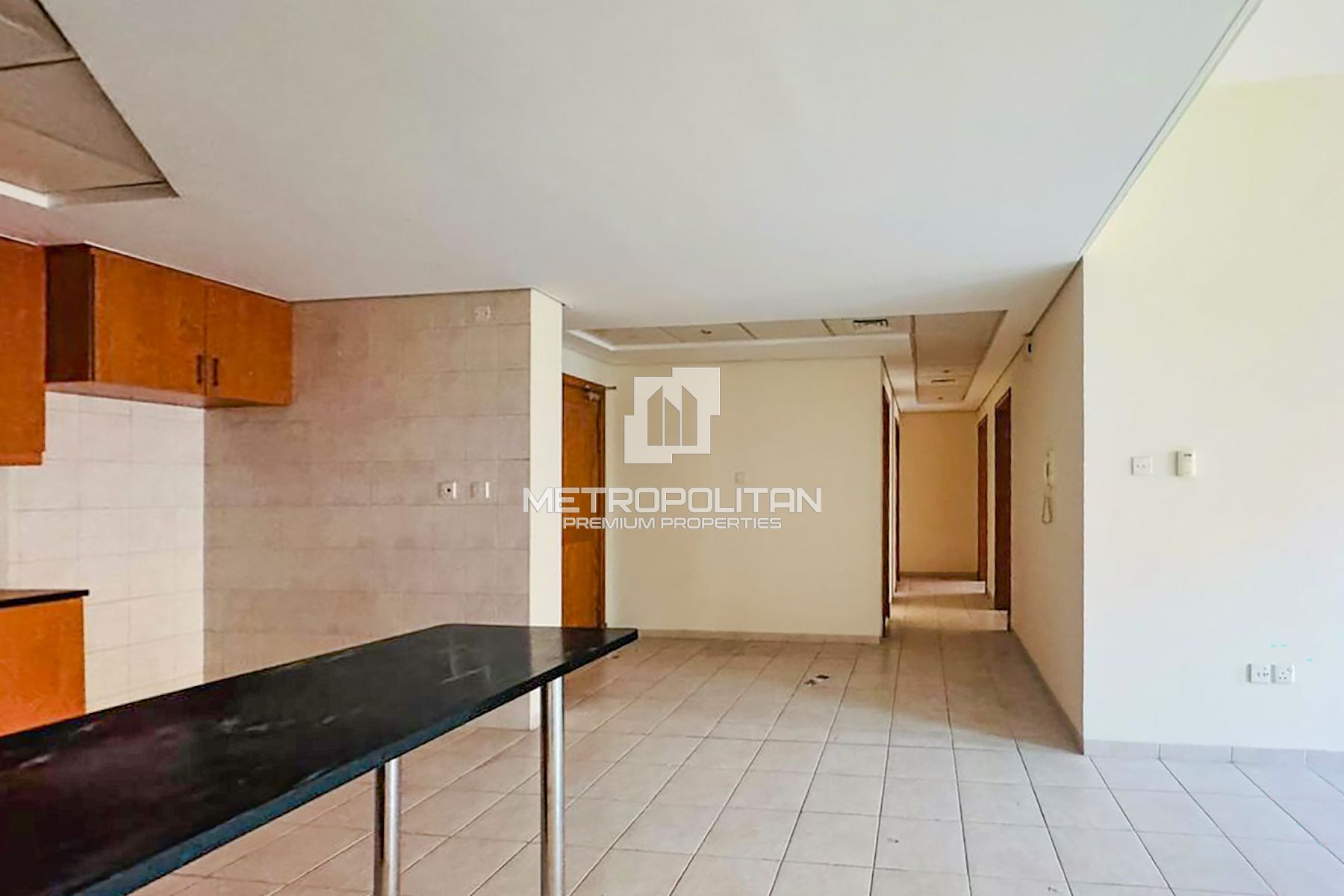 Vacant | Family Building | Community View