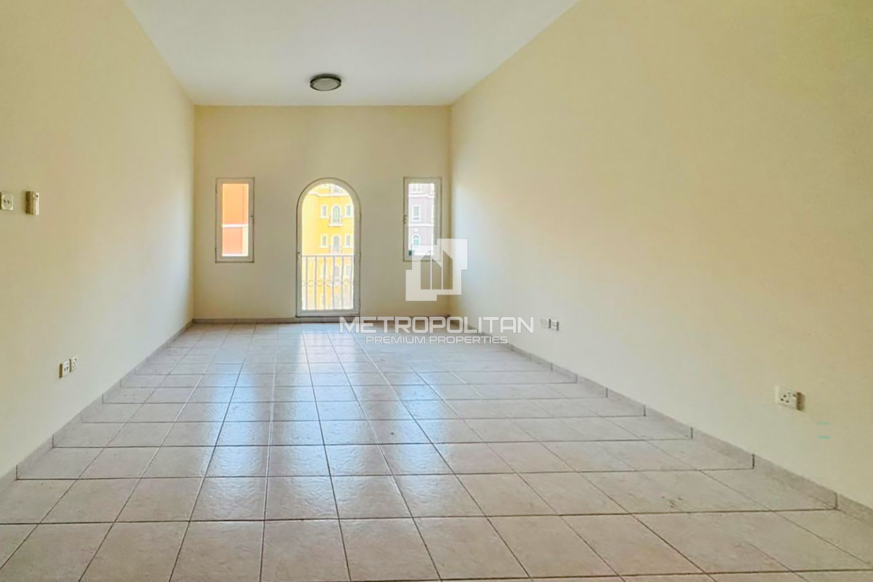 Vacant | Family Building | Community View