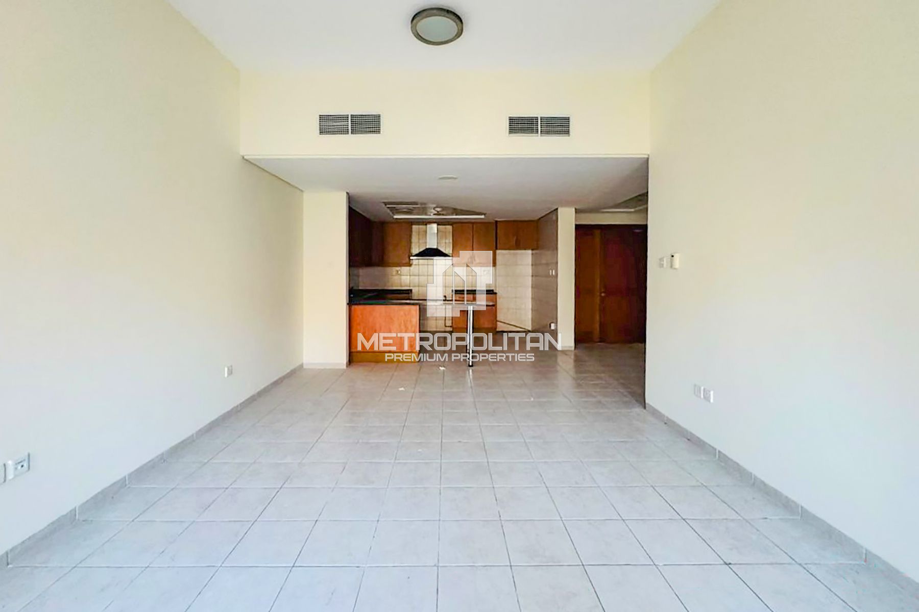 Vacant | Family Building | Community View