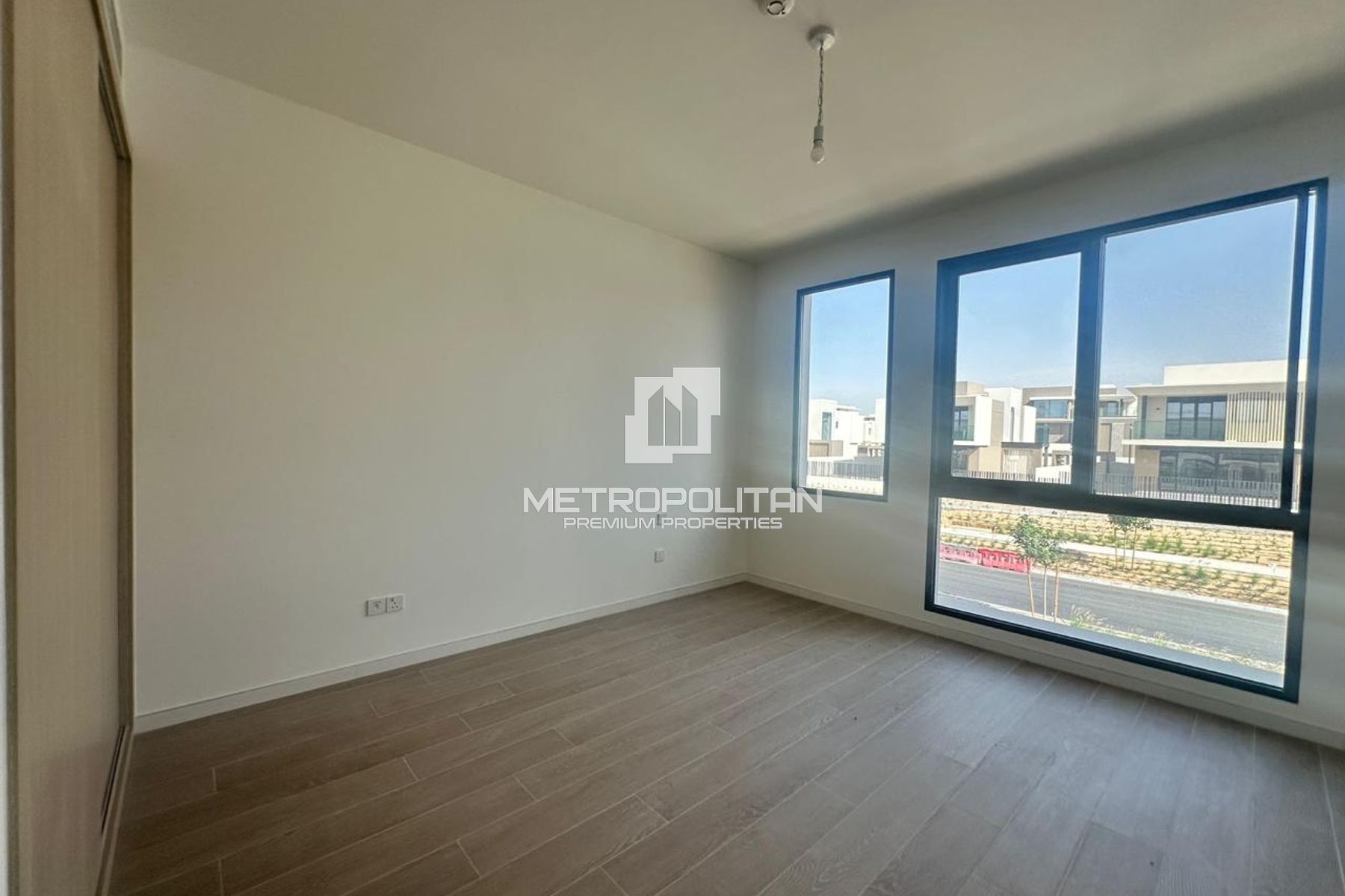 Corner Unit | Ready to Move In | Type B2