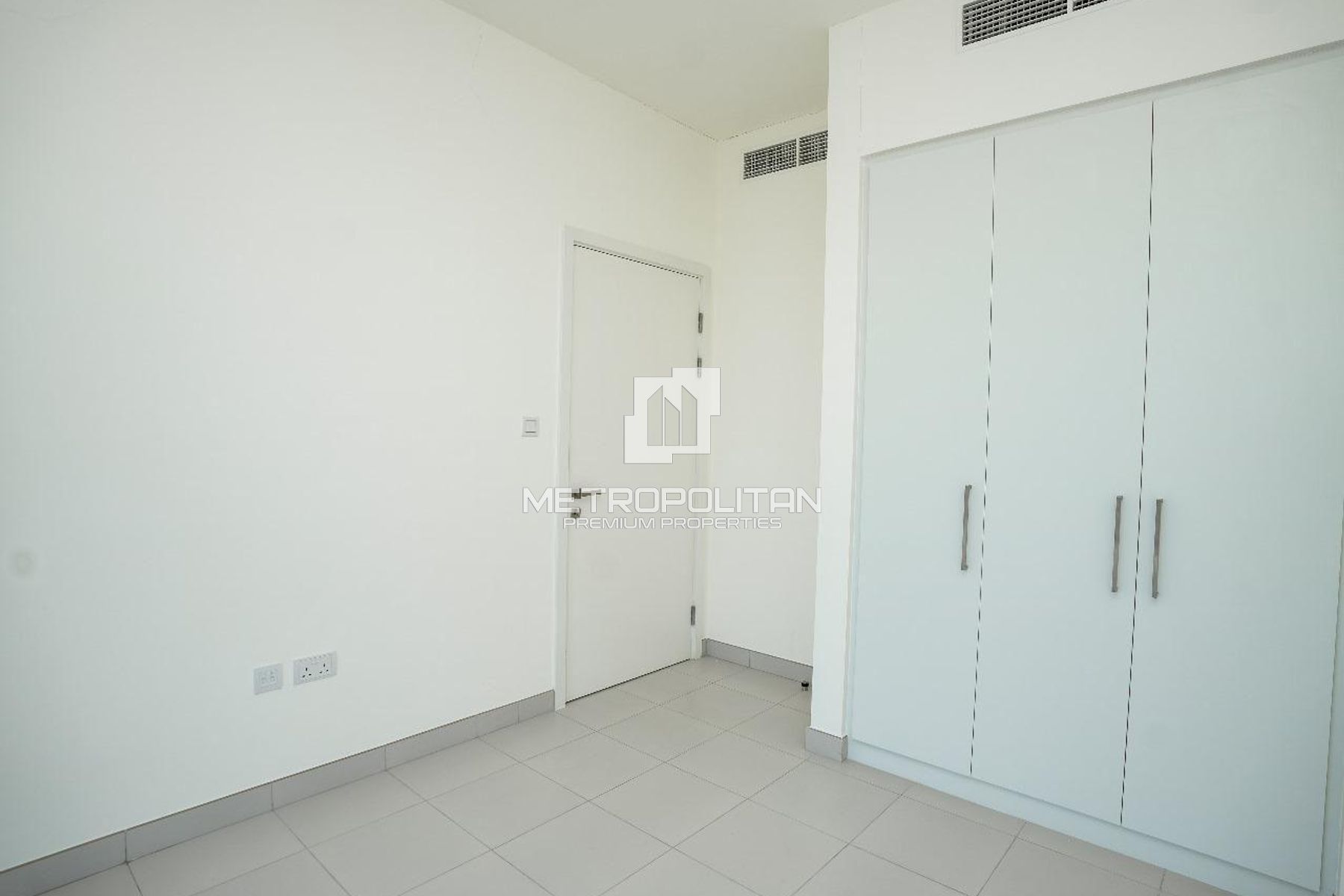 Vacant Now | Brand New | Spacious Layout