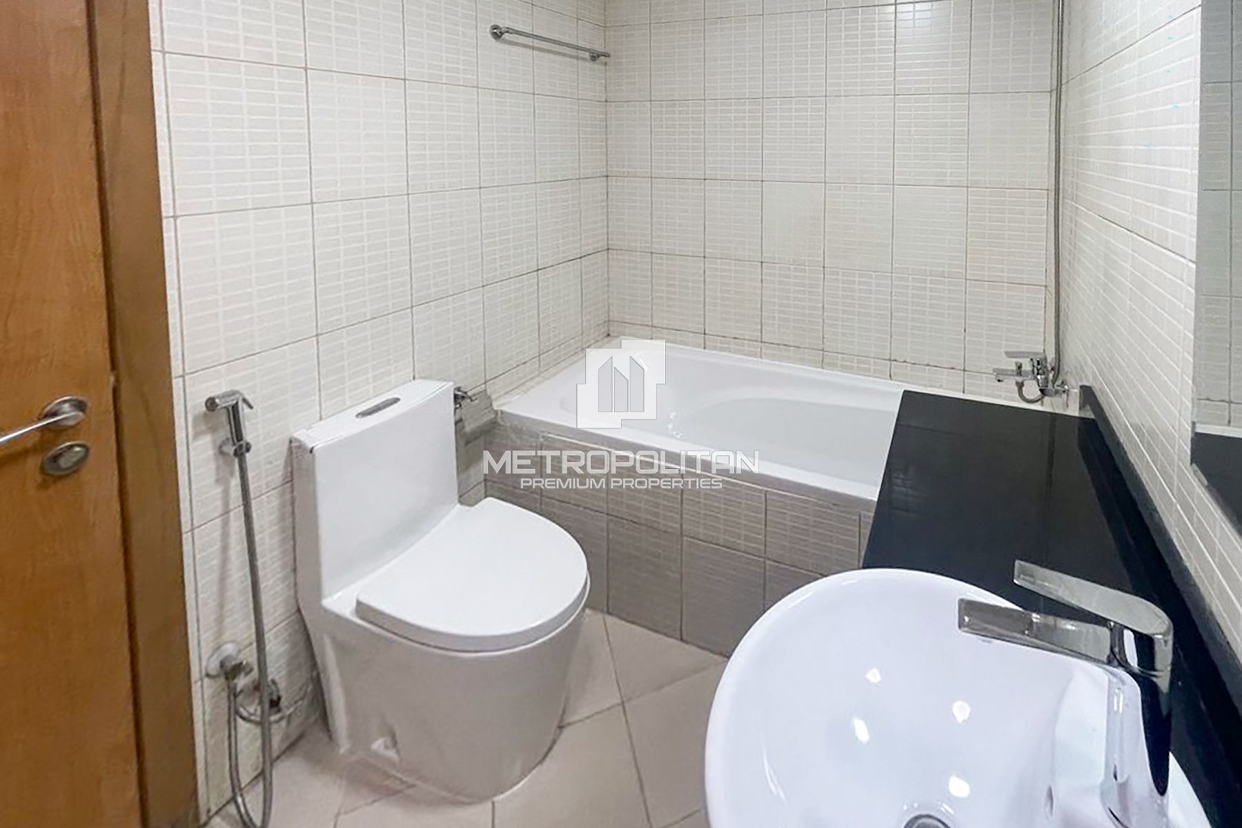 Fully Furnished | Amazing View | Bright Unit