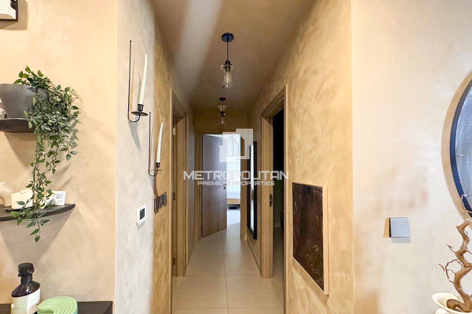 Premium Furnishing | Bright | Spacious Layout