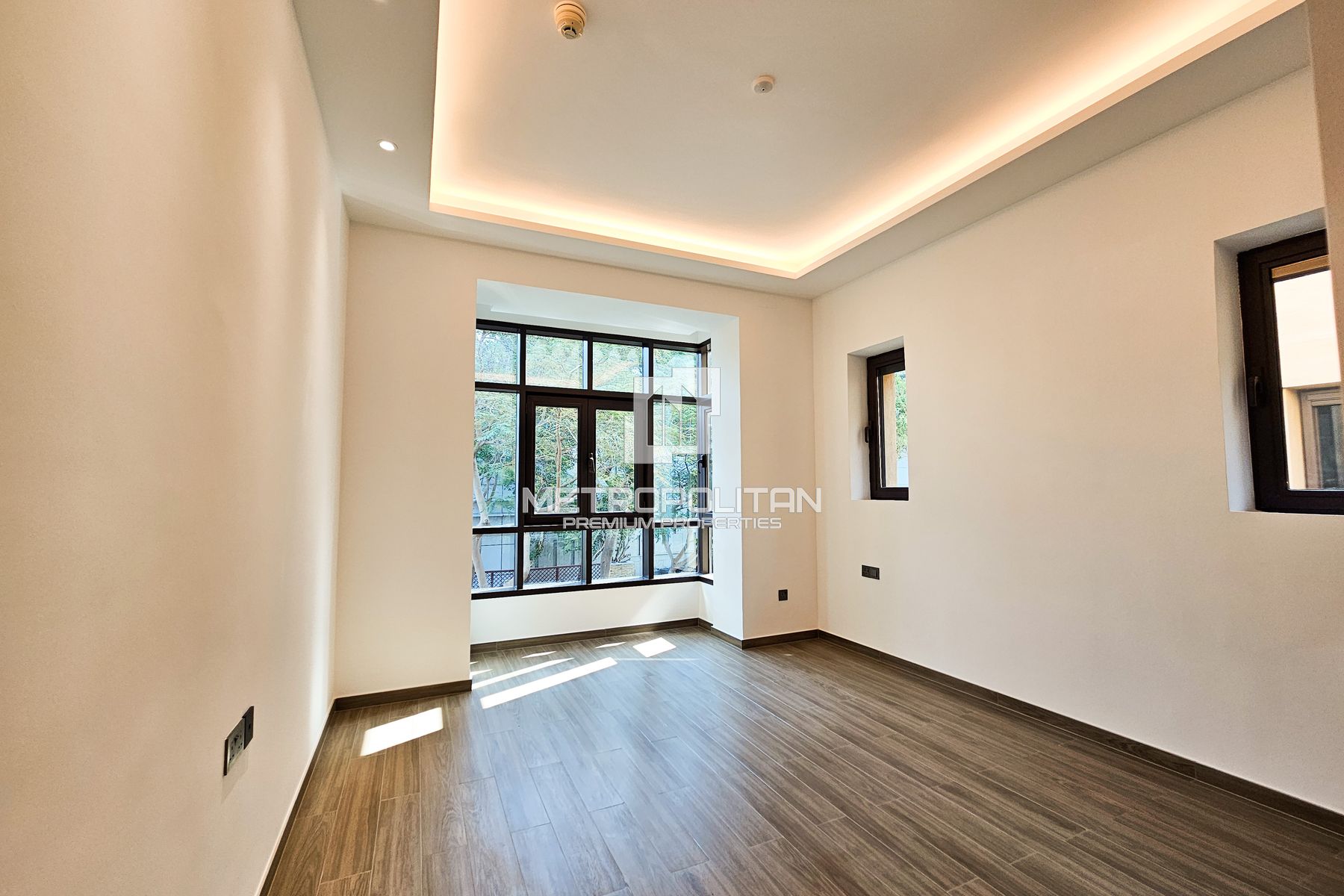 Under Renovation | Burj View | Area Specialist