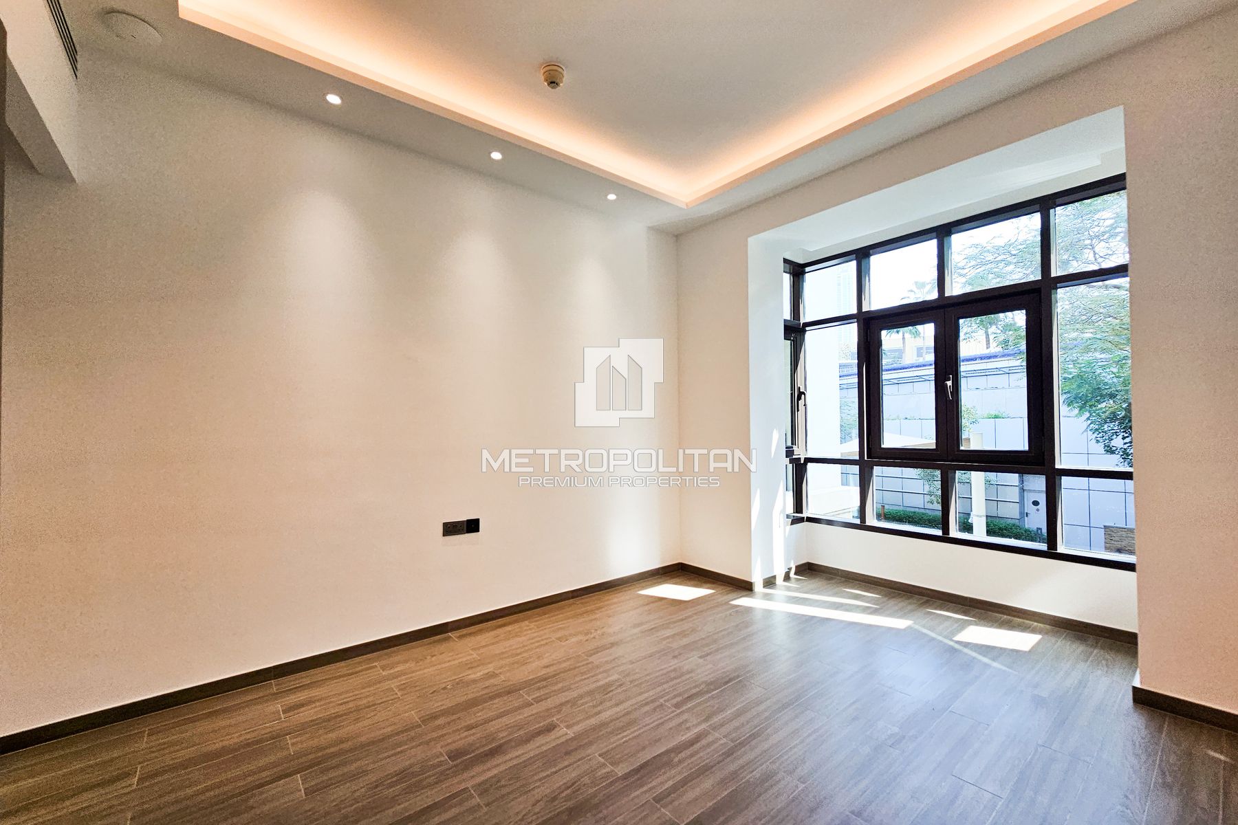 Under Renovation | Burj View | Area Specialist