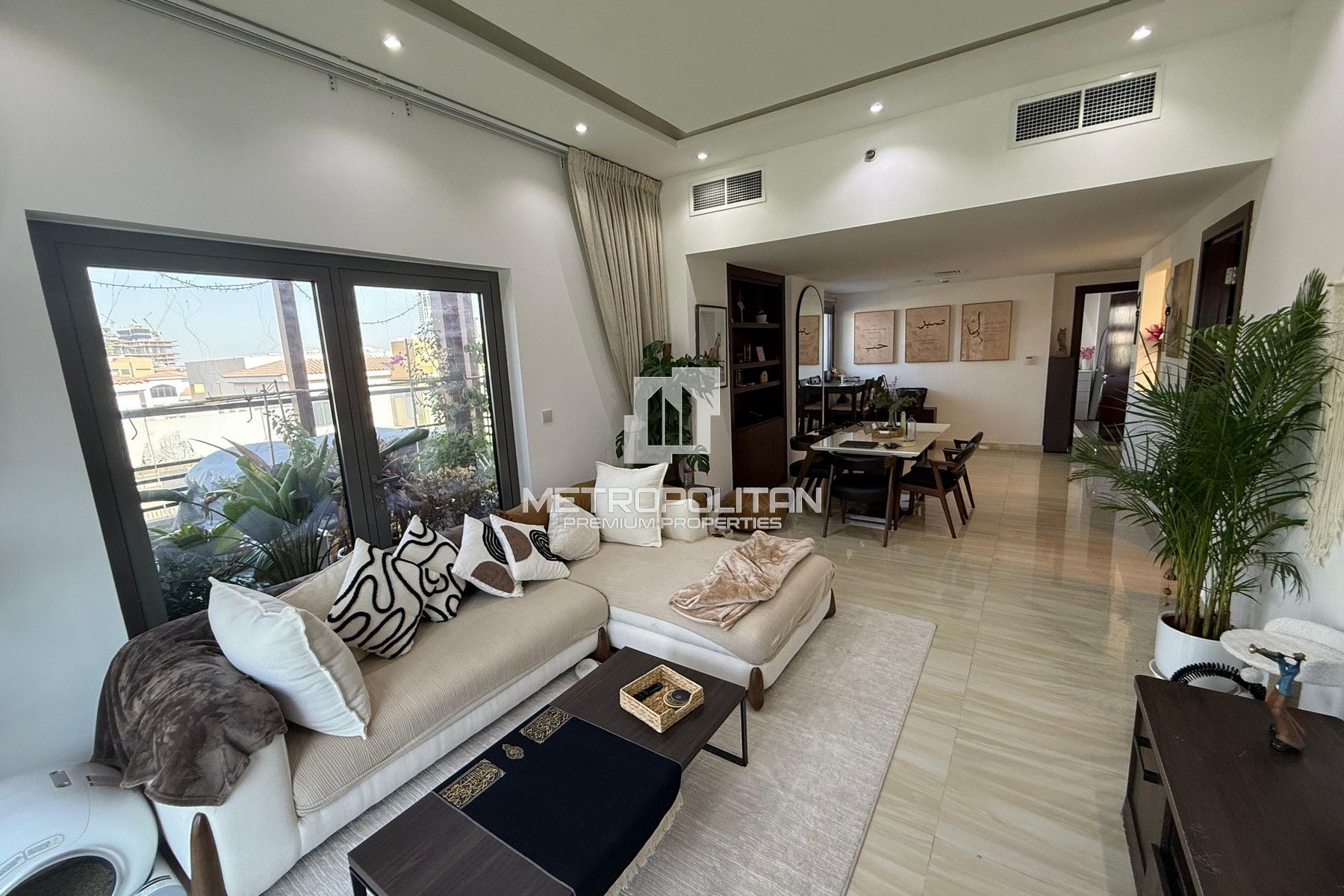 شقة للإيجار في Joya Verde Residences، Jumeirah Village Circle - MPR-10756