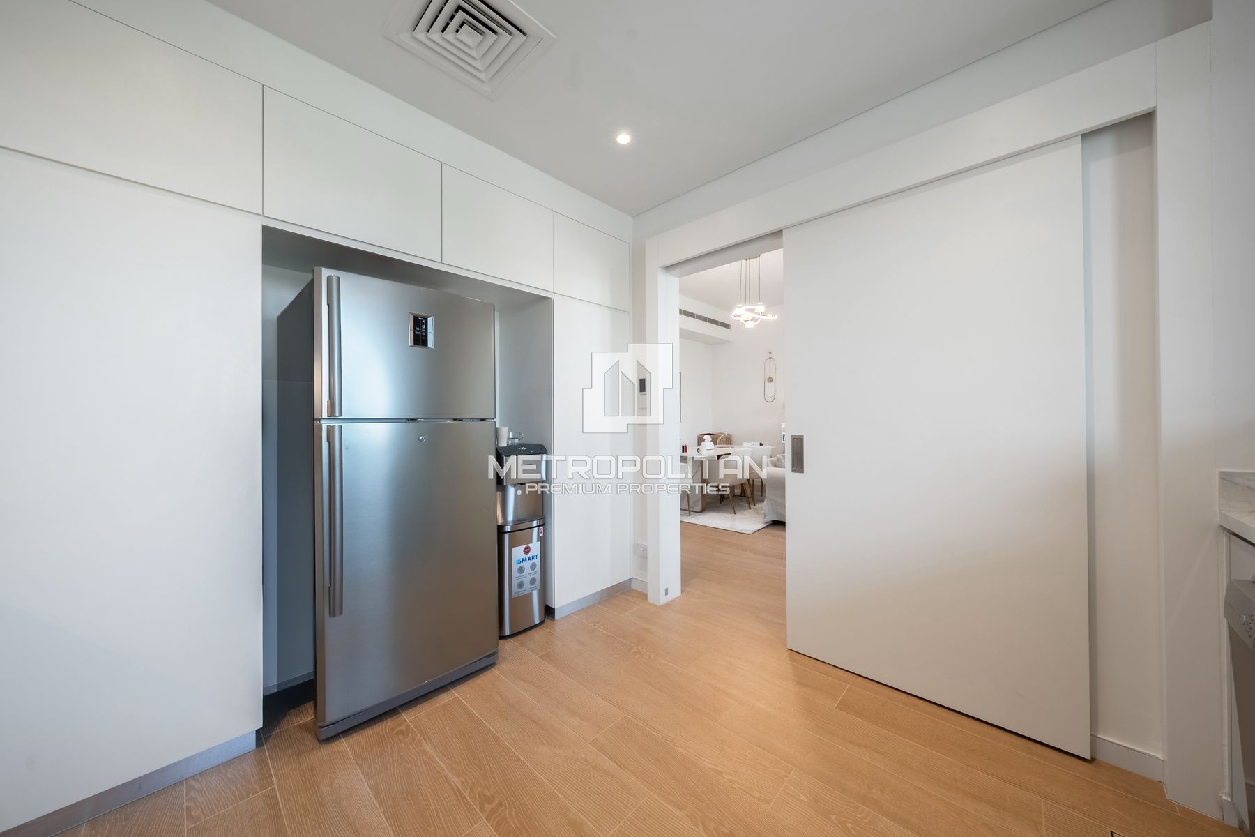 Spacious 3BR Townhouse | Middle Unit | Single Row