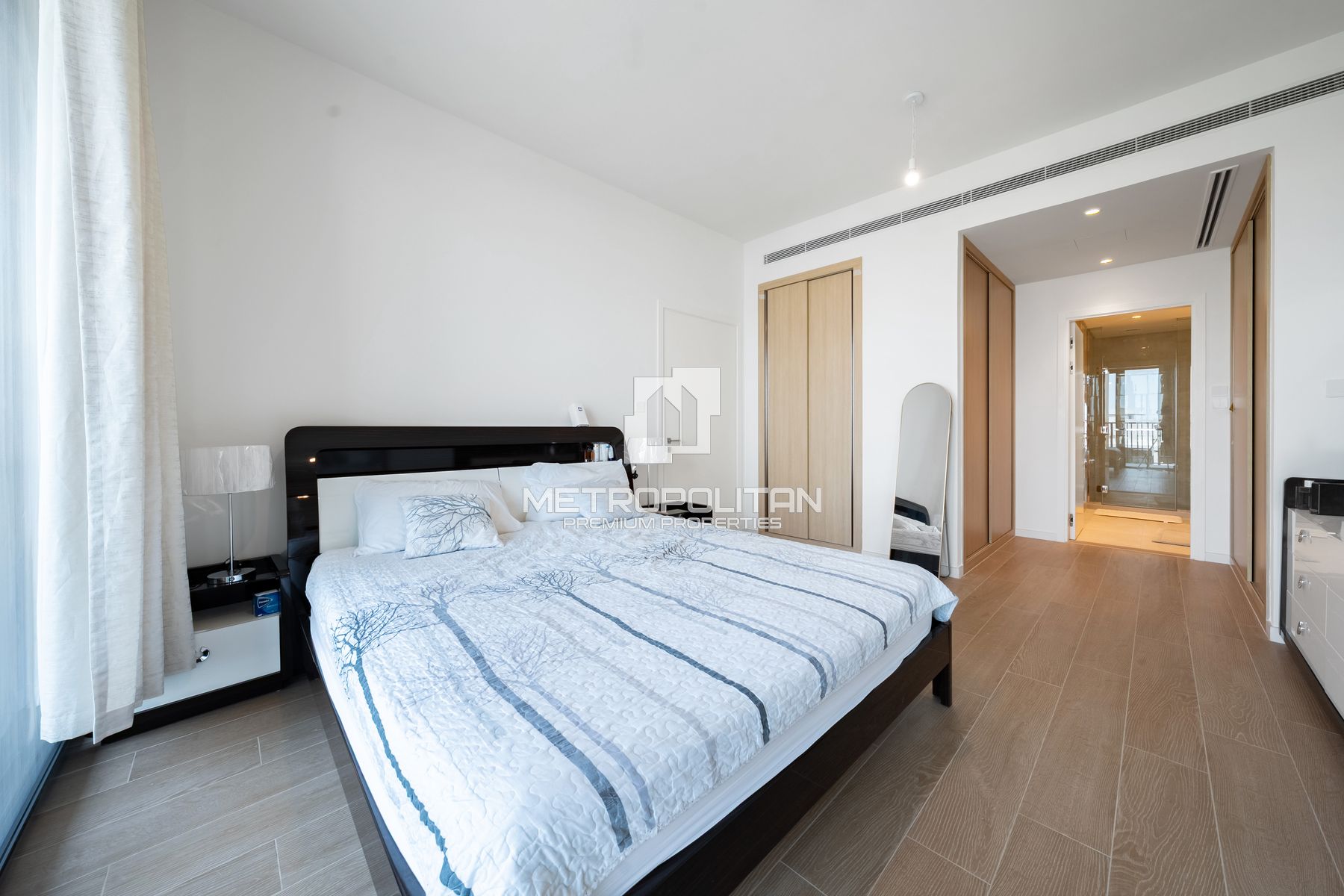 Spacious 3BR Townhouse | Middle Unit | Single Row