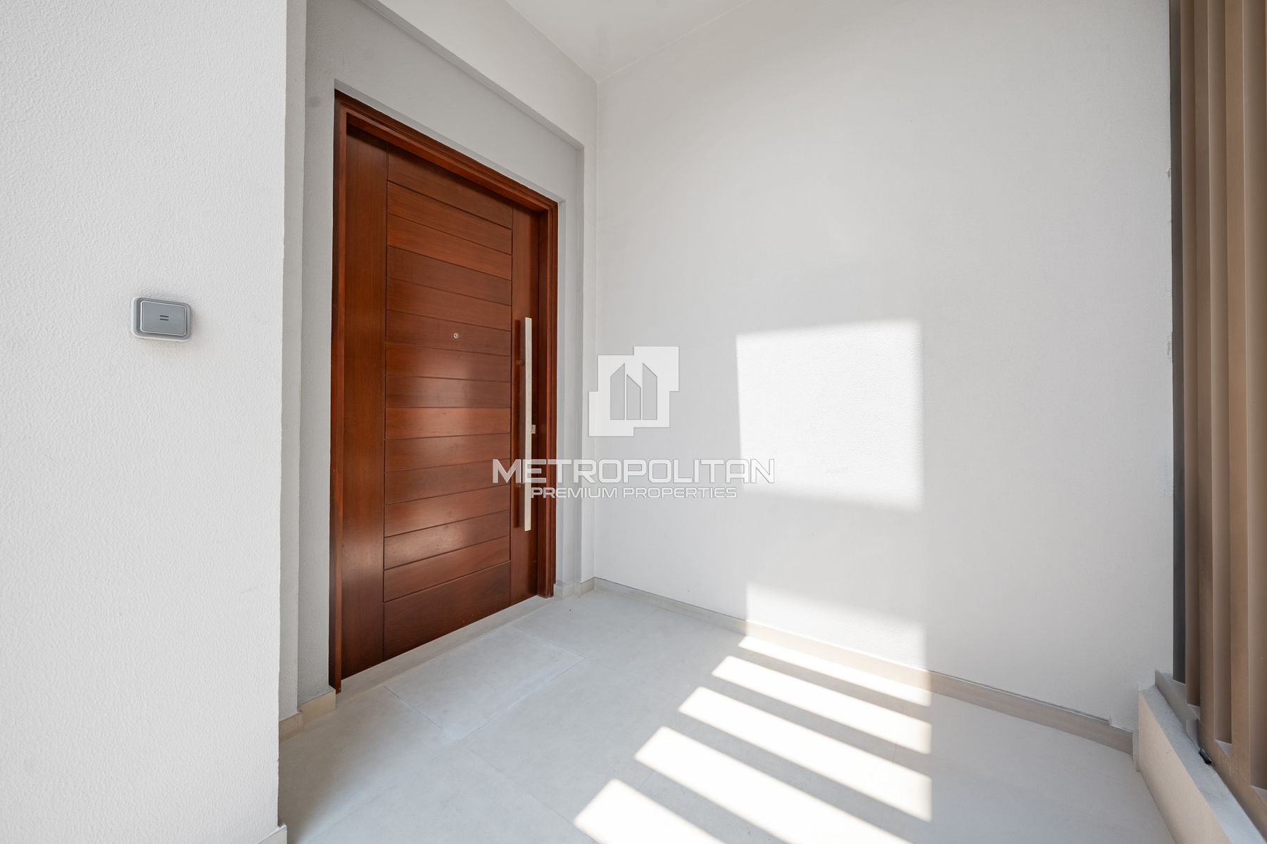 Spacious 3BR Townhouse | Middle Unit | Single Row