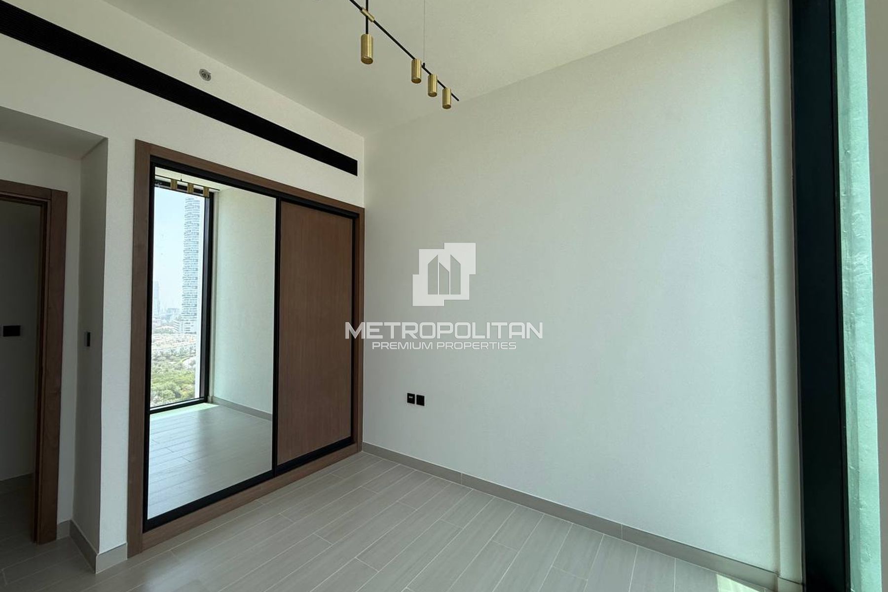 Ready Now | Bright Interior | Great Rental