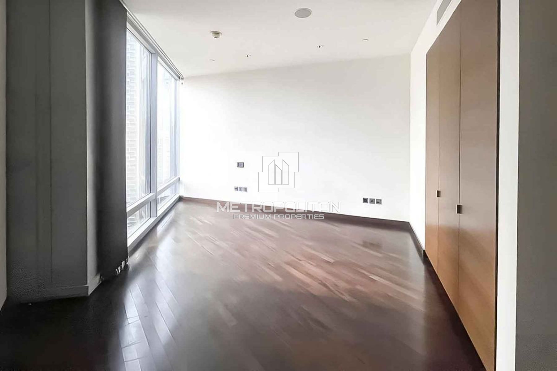 1BR Apartment for Rent in Burj Khalifa, Downtown Dubai - MPR-10781