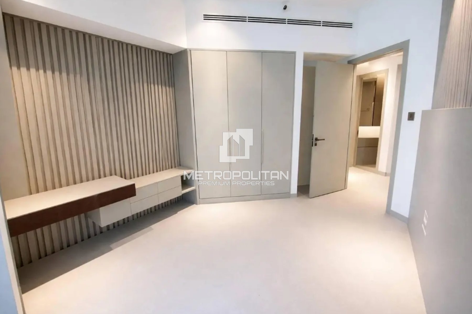 1BR Apartment for Rent in Regalia By Deyaar, Business Bay - MPR-10784