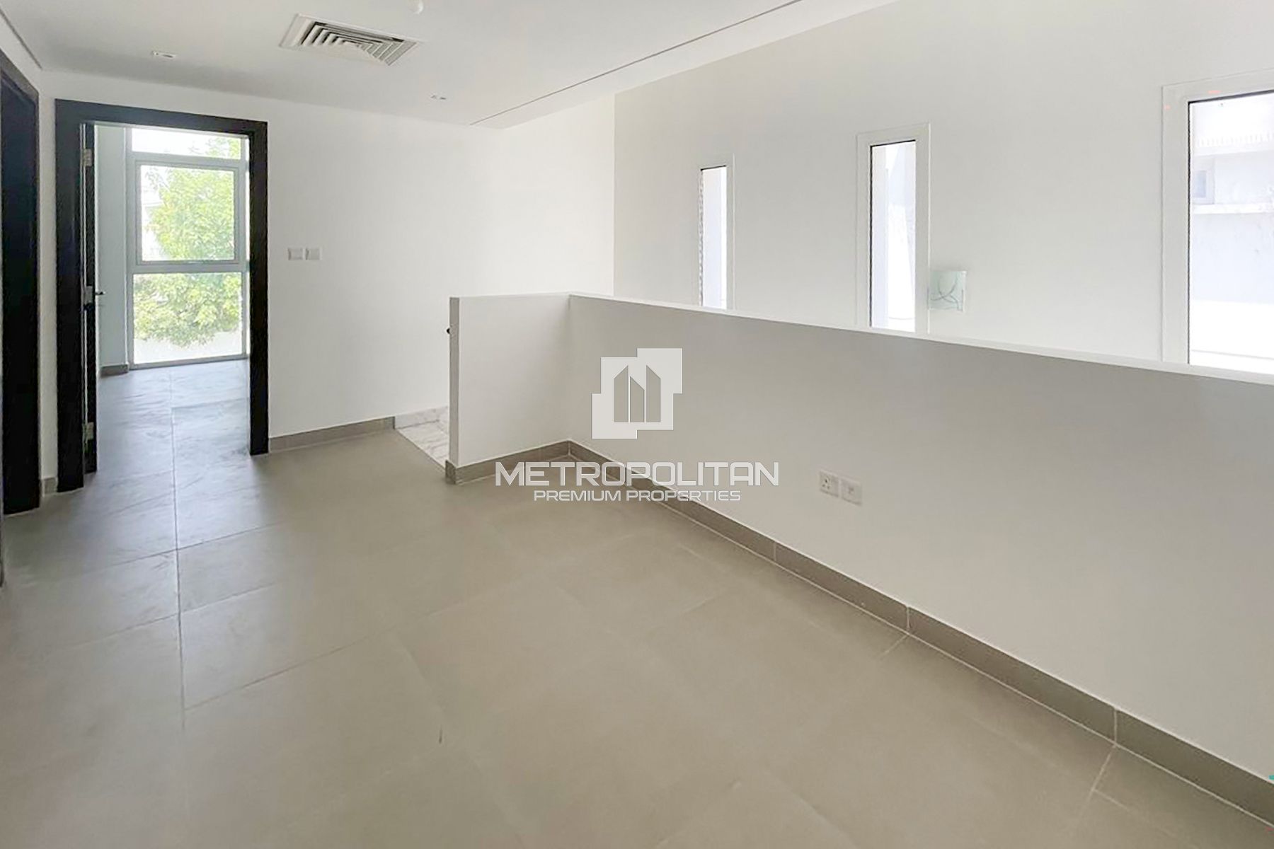 Multiple Units | Vacant Corner Unit | Park View