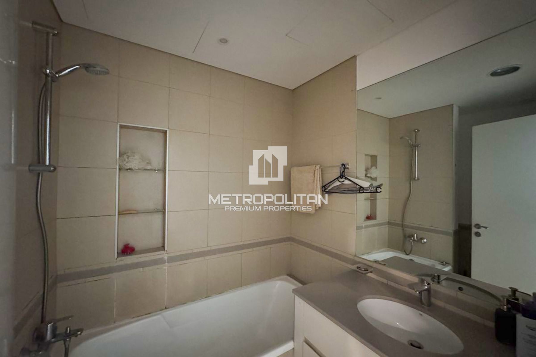 Refined Studio Living| Prime Town Square Community