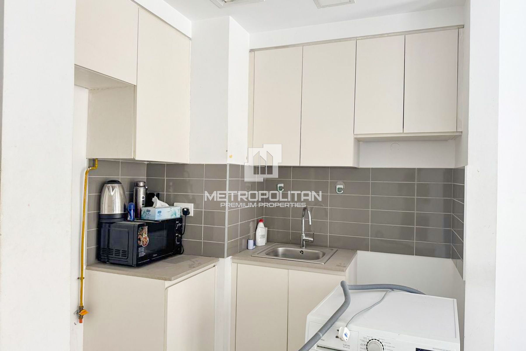 Refined Studio Living| Prime Town Square Community