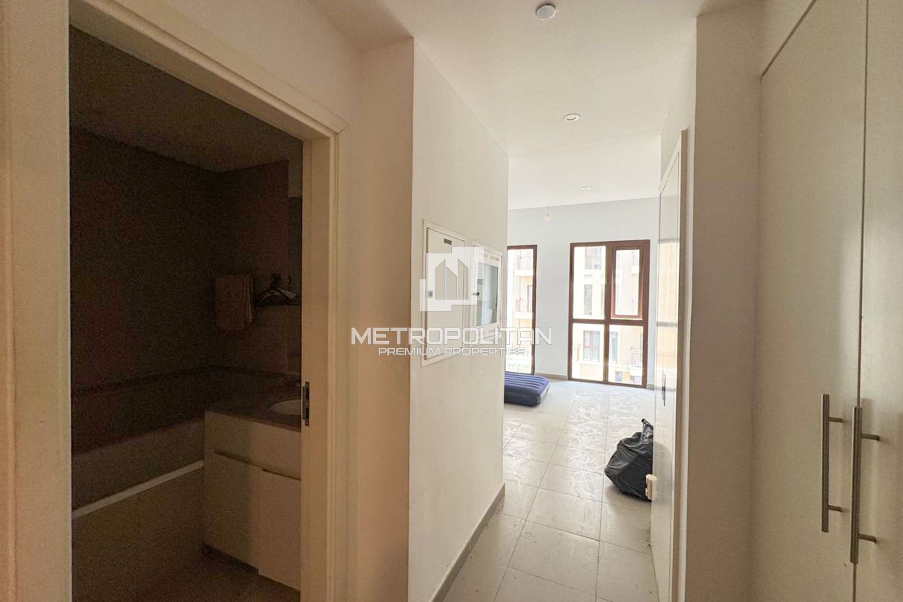 Refined Studio Living| Prime Town Square Community