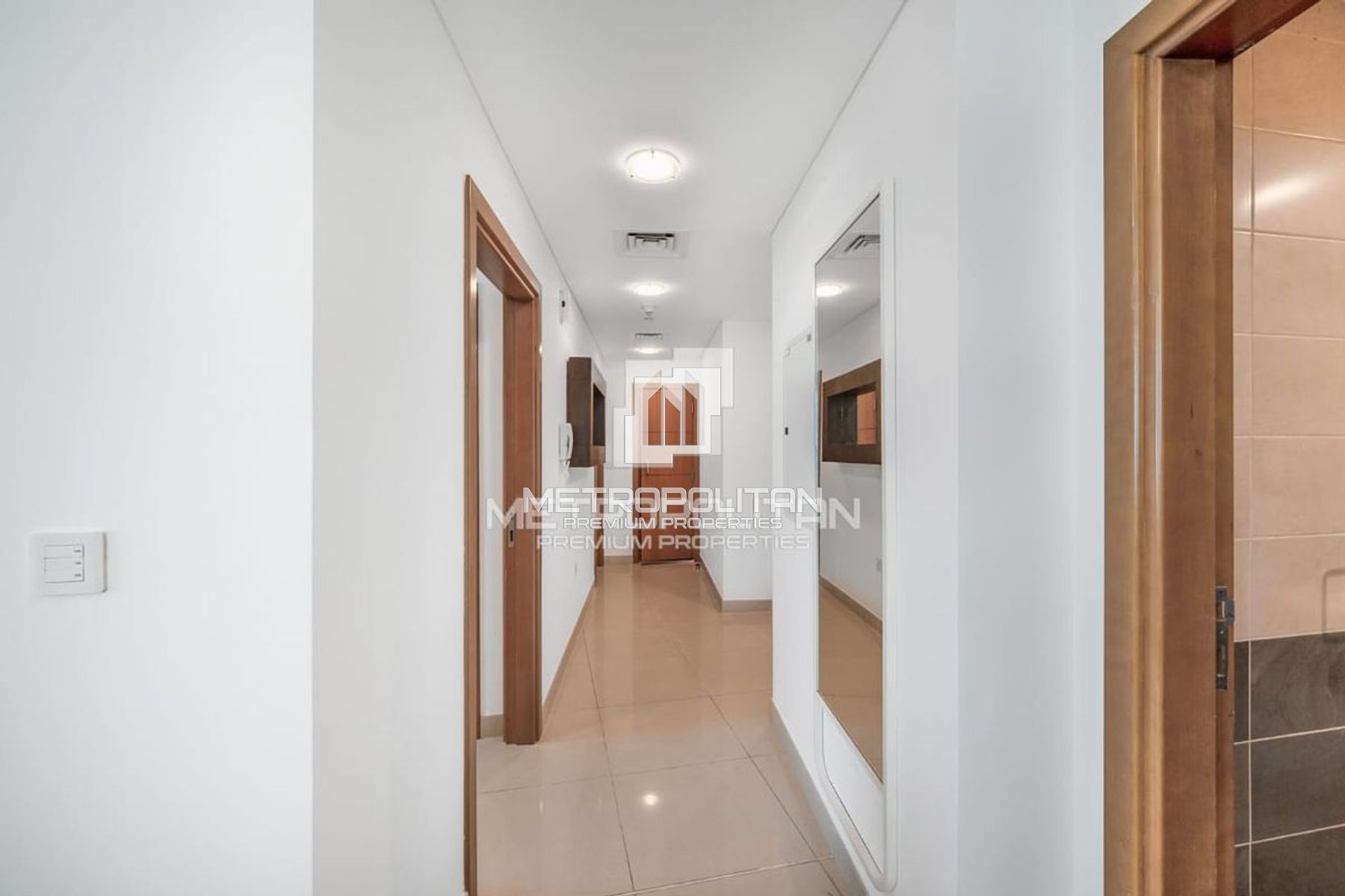 Furnished | High floor | Vacant from November
