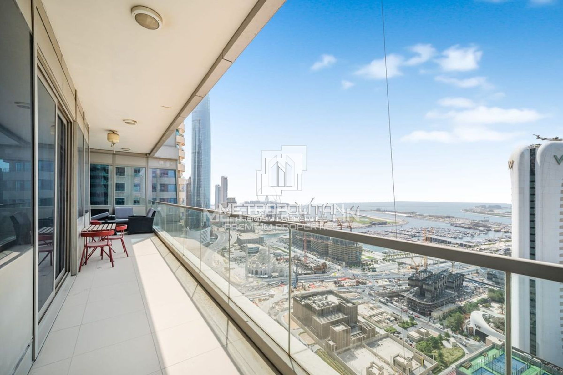 Furnished | High floor | Vacant from November