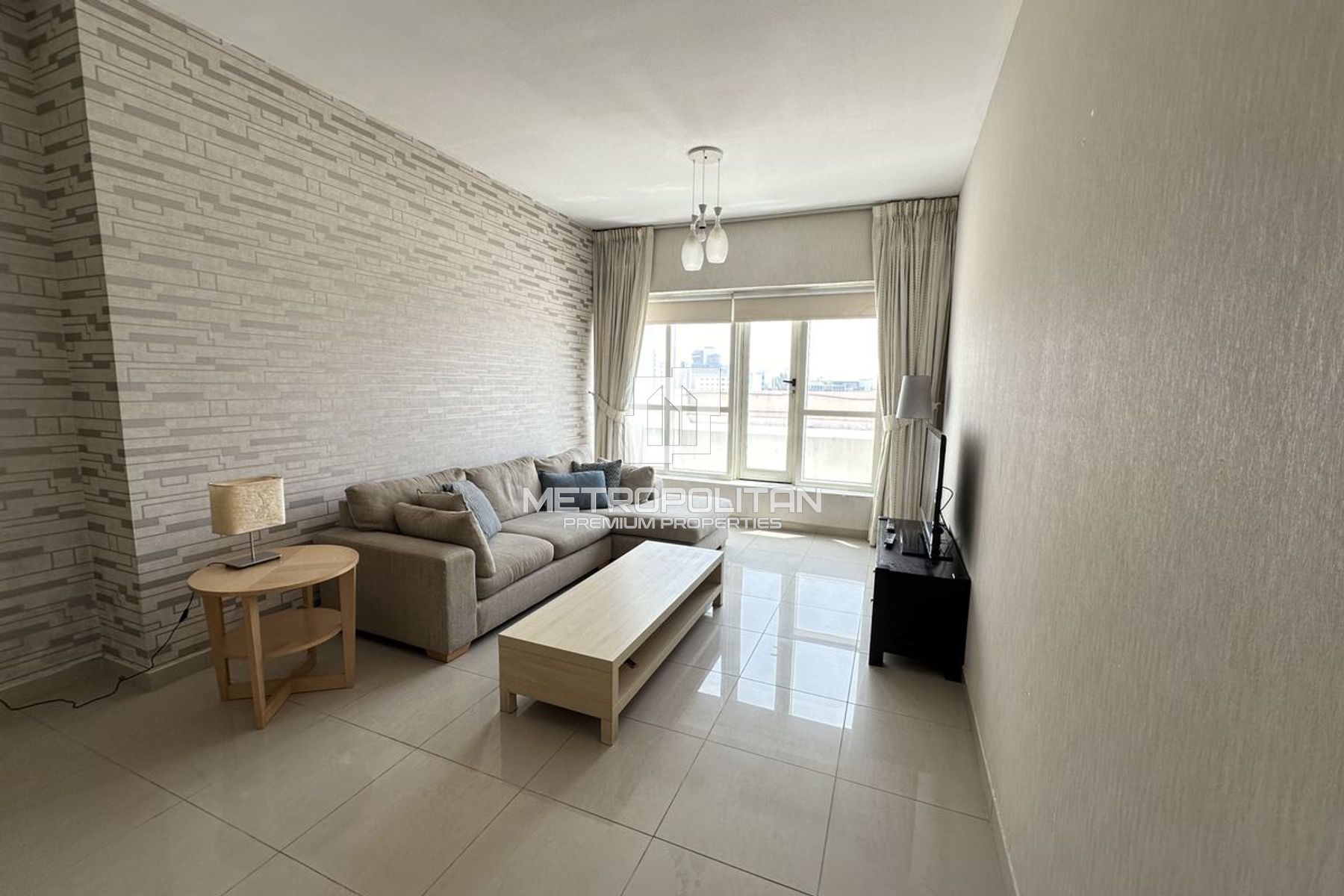 Снять квартиру в Lake Point Tower, Jumeirah Lake Towers - MPR-10802