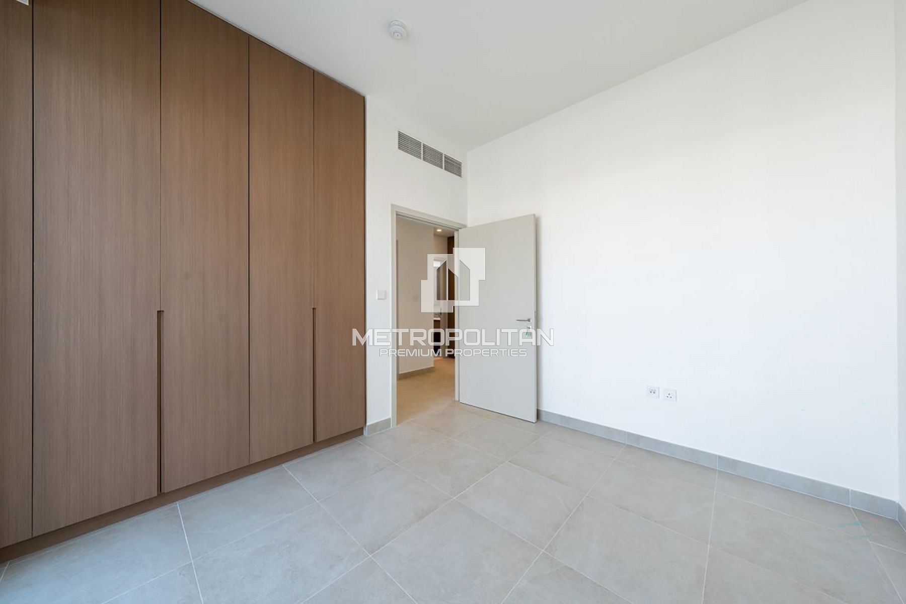 4Bedroom | Bigger Layout | Near Amenities