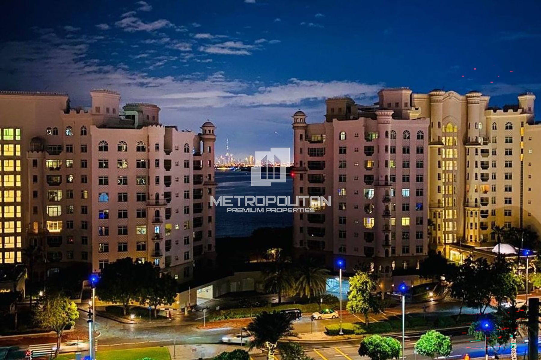 Prime Location | Amazing Views | 2 Parkings