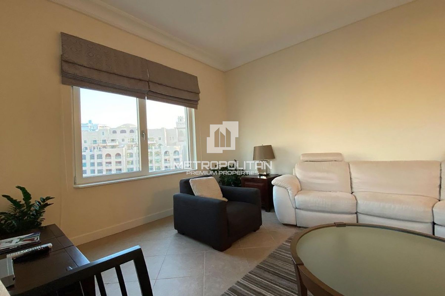 Prime Location | Amazing Views | 2 Parkings