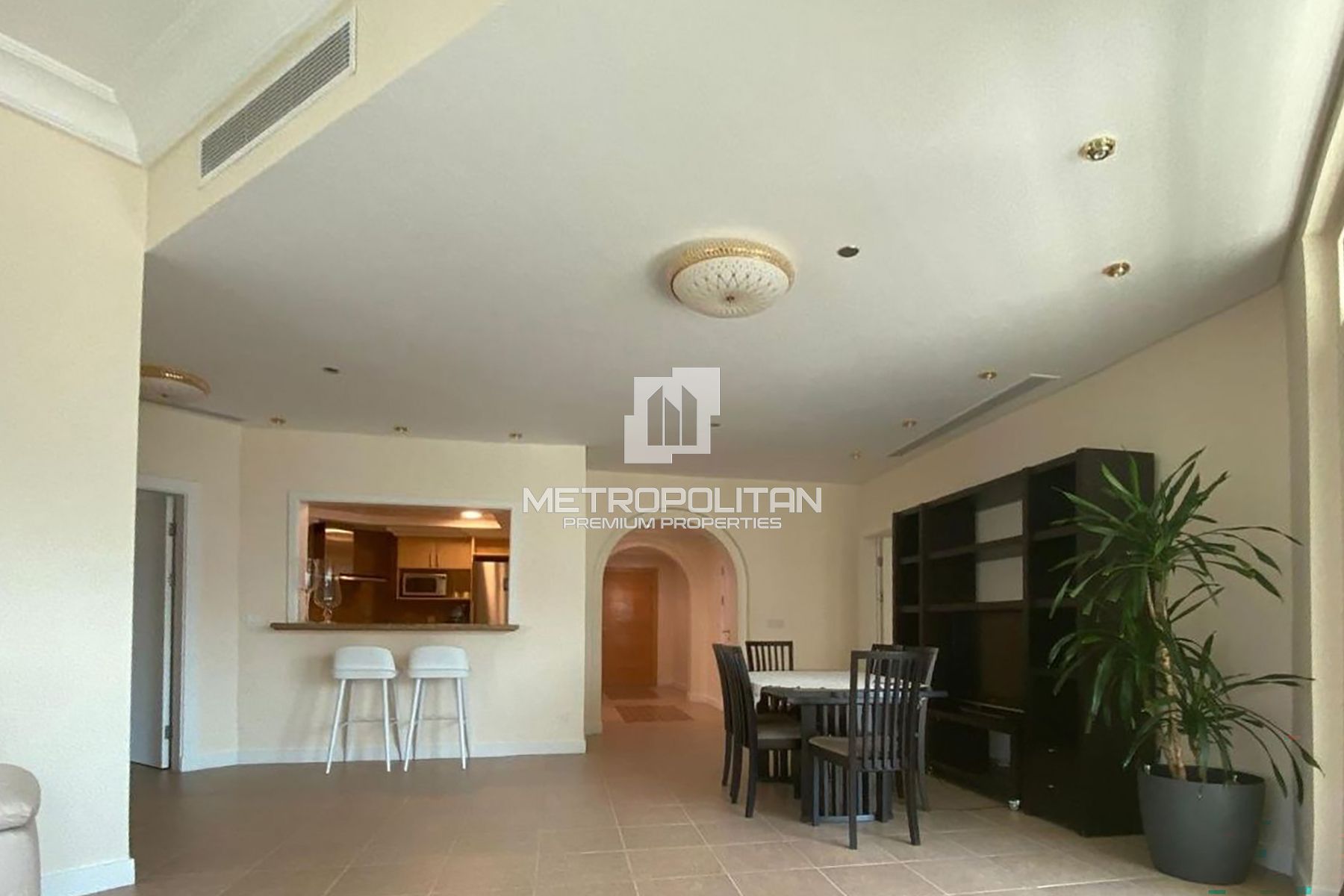 Prime Location | Amazing Views | 2 Parkings