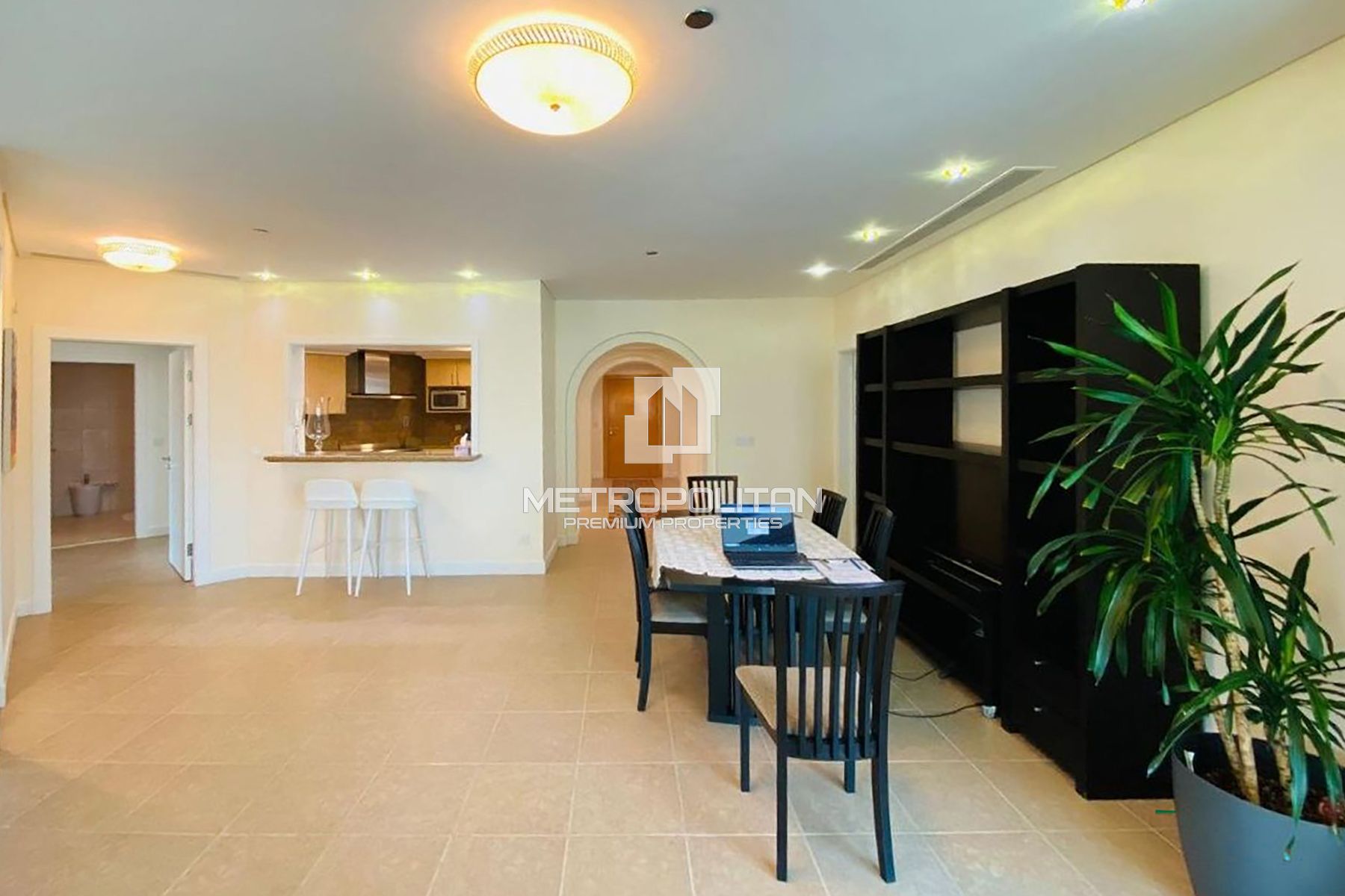 Prime Location | Amazing Views | 2 Parkings