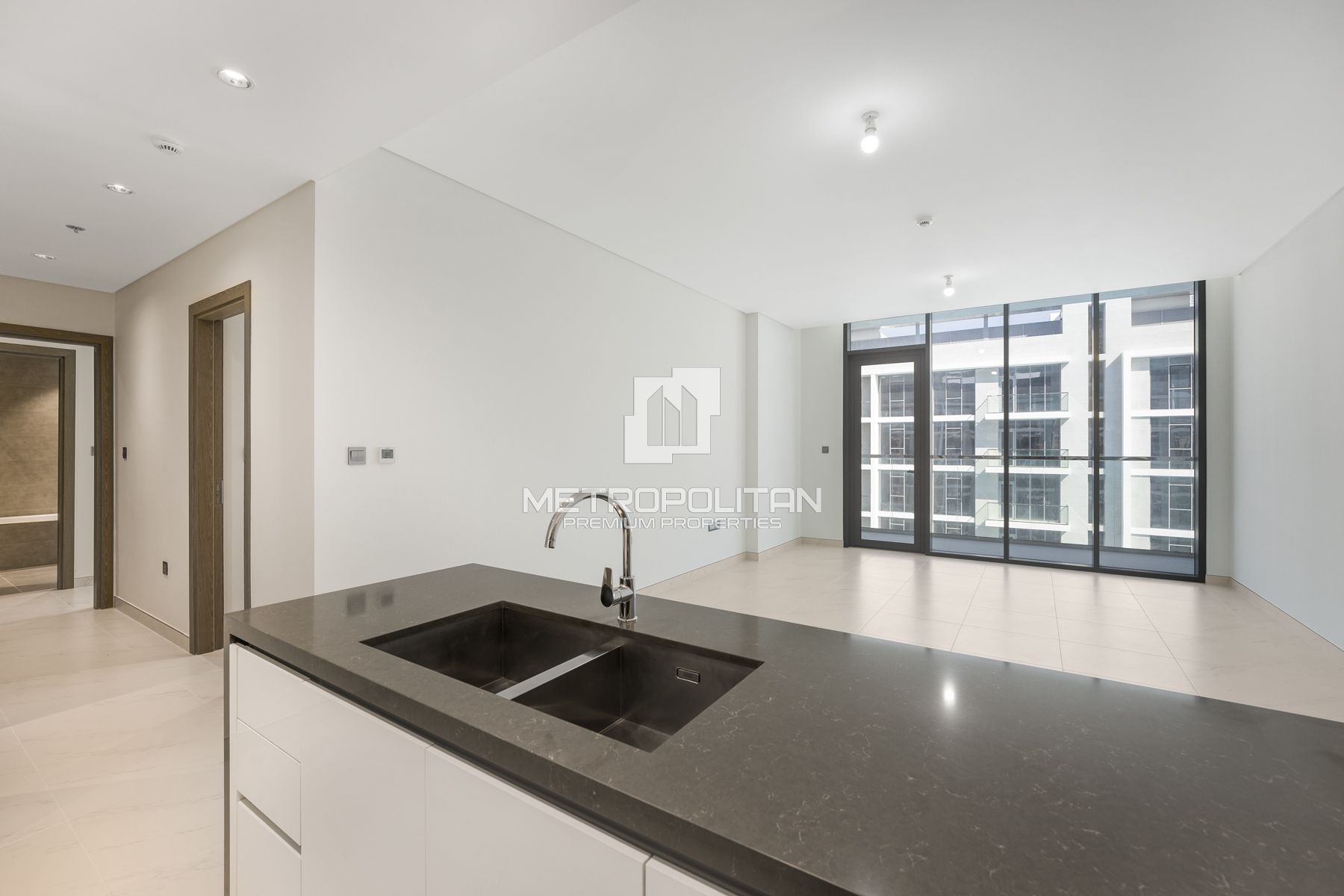Large Layout | Lagoon View | Inquire Now