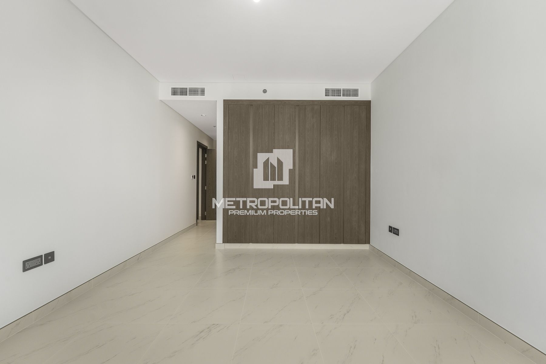 Large Layout | Lagoon View | Inquire Now