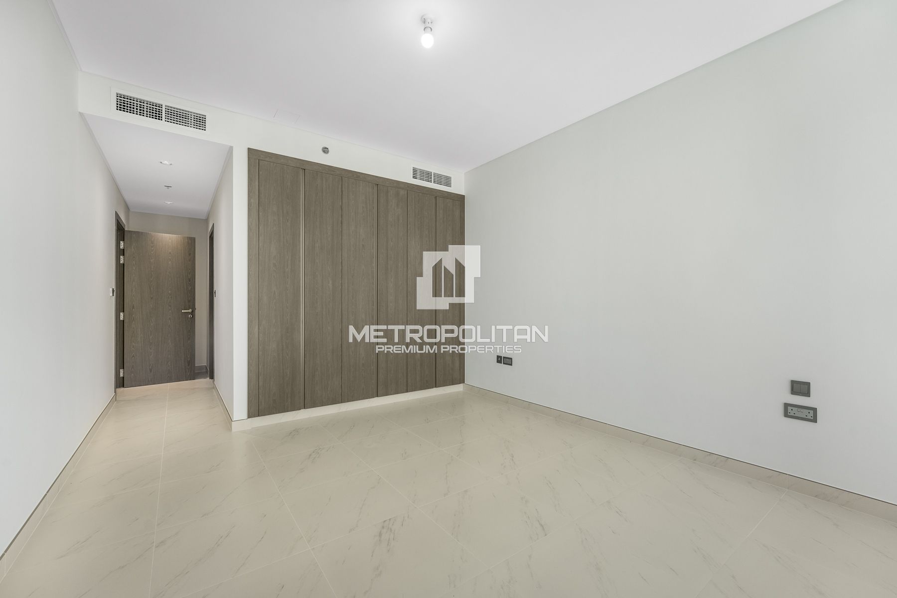 Large Layout | Lagoon View | Inquire Now
