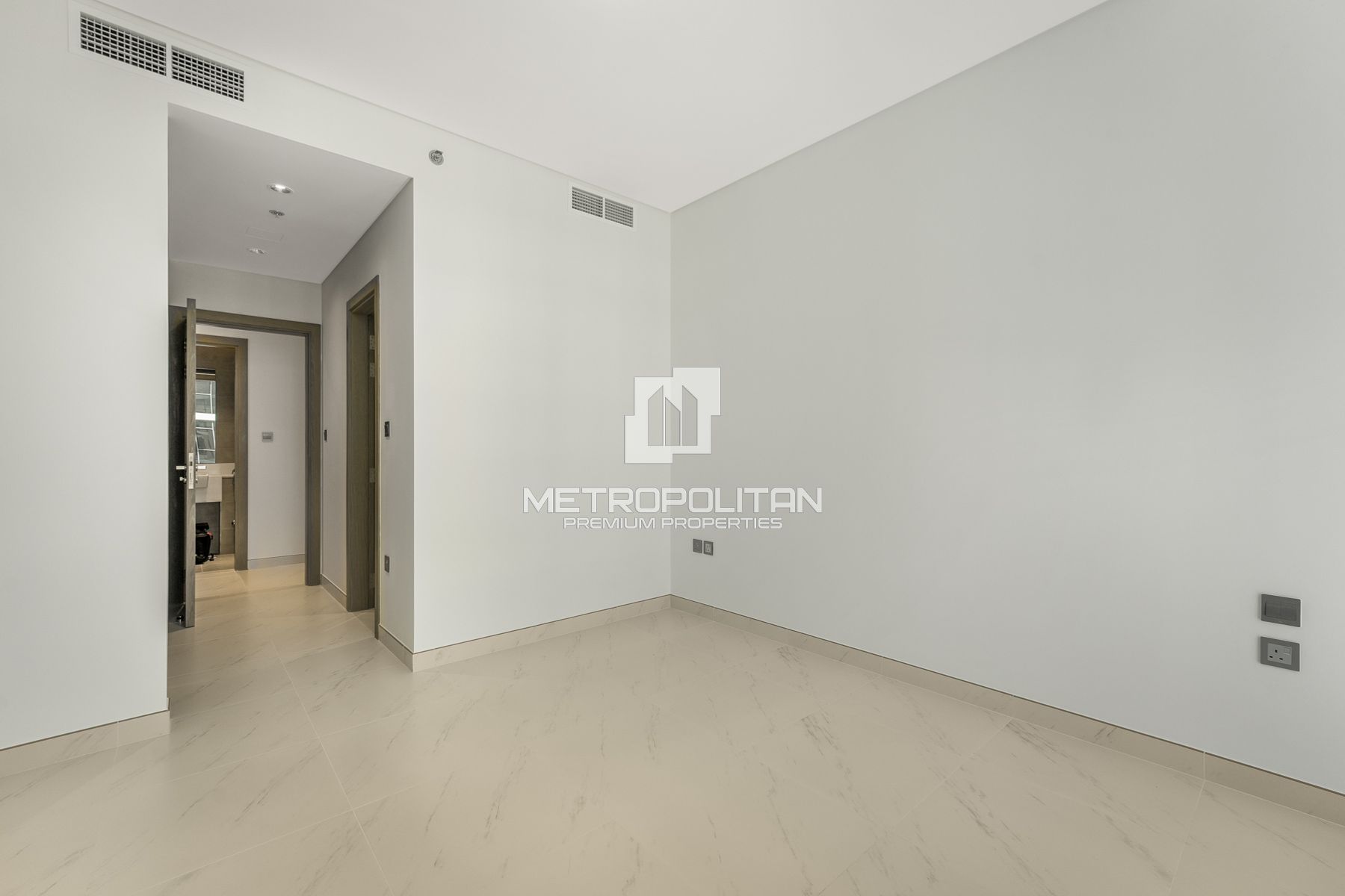Large Layout | Lagoon View | Inquire Now