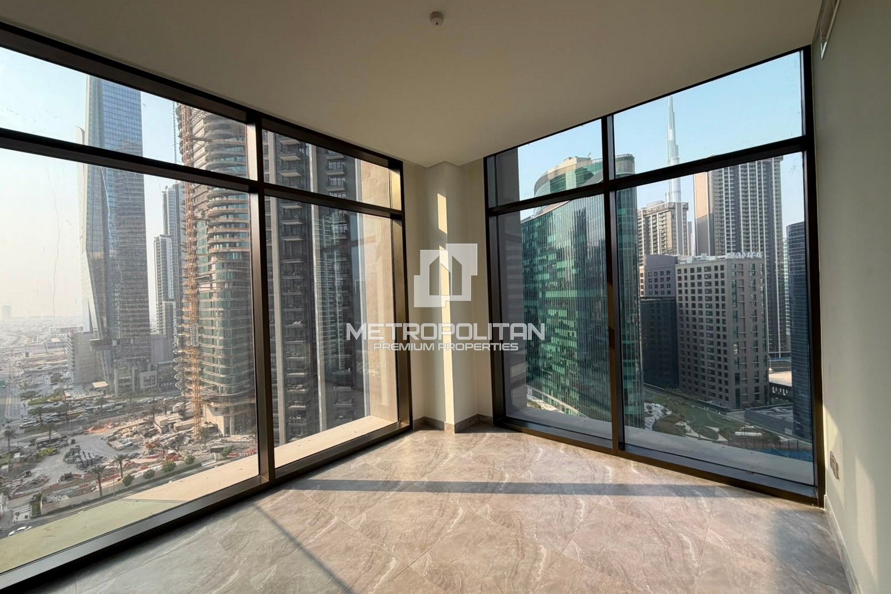 1BR Apartment for Rent in Peninsula Two, Business Bay - MPR-10810
