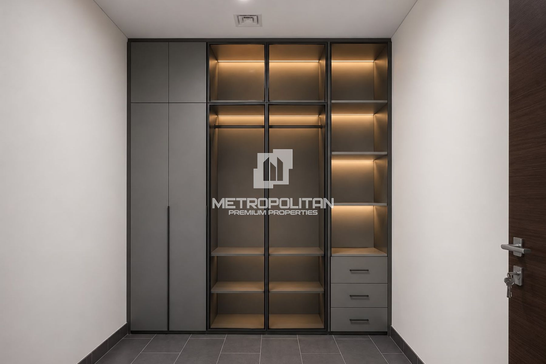 Luxury Furnished 1BR + Study | The Crest