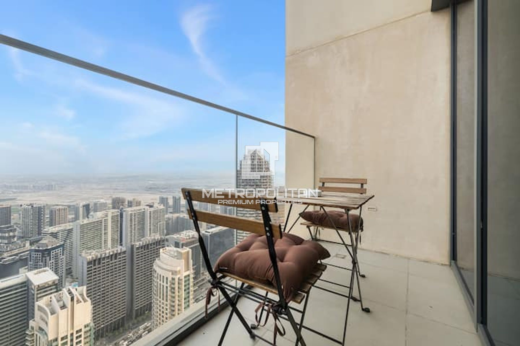 High Floor | Chiller Free | Well Maintained