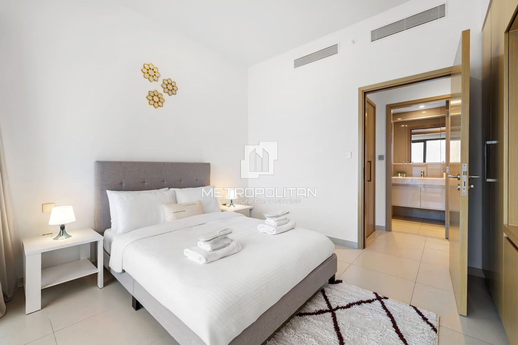 High Floor | Chiller Free | Well Maintained