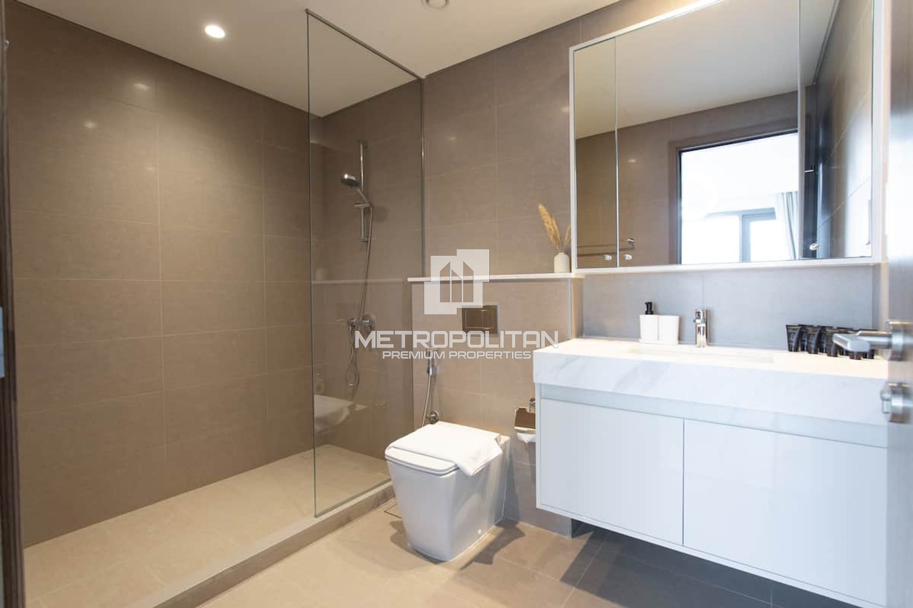 High Floor | Furnished | Vacant | Well Maintained