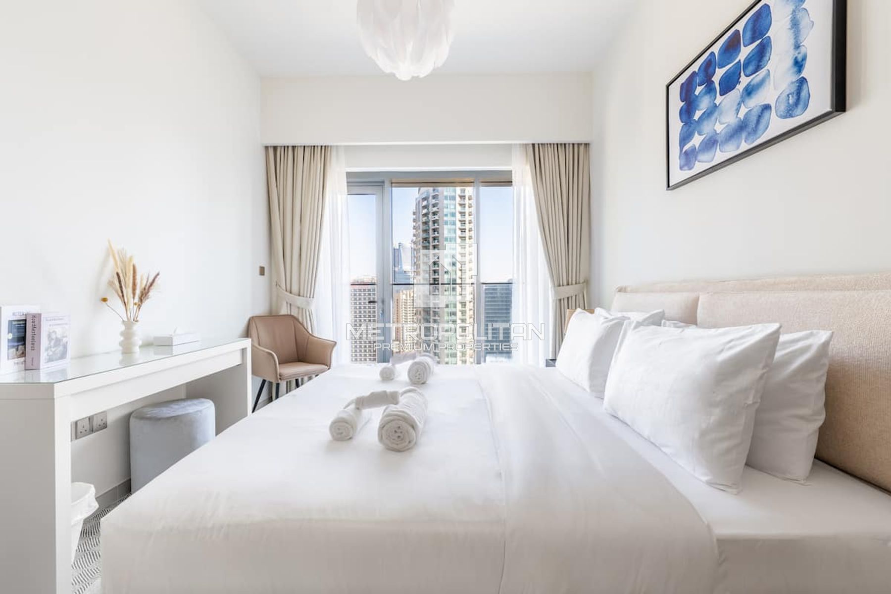 Vacant Now | Furnished | MIN away from DUBAI  MALL