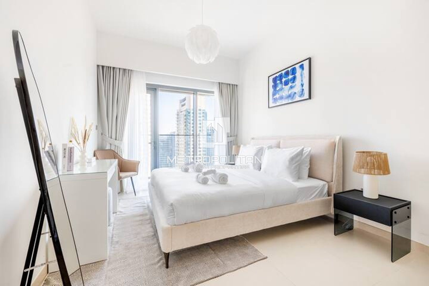 Vacant Now | Furnished | MIN away from DUBAI  MALL