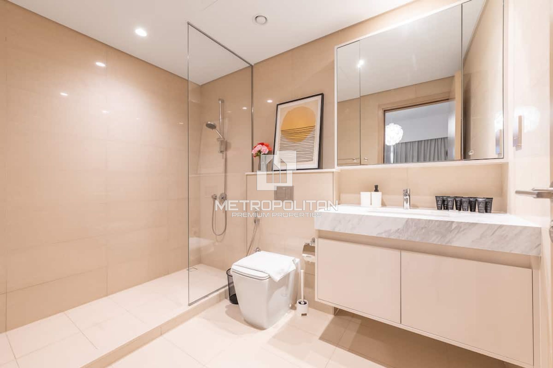 Vacant Now | Furnished | MIN away from DUBAI  MALL