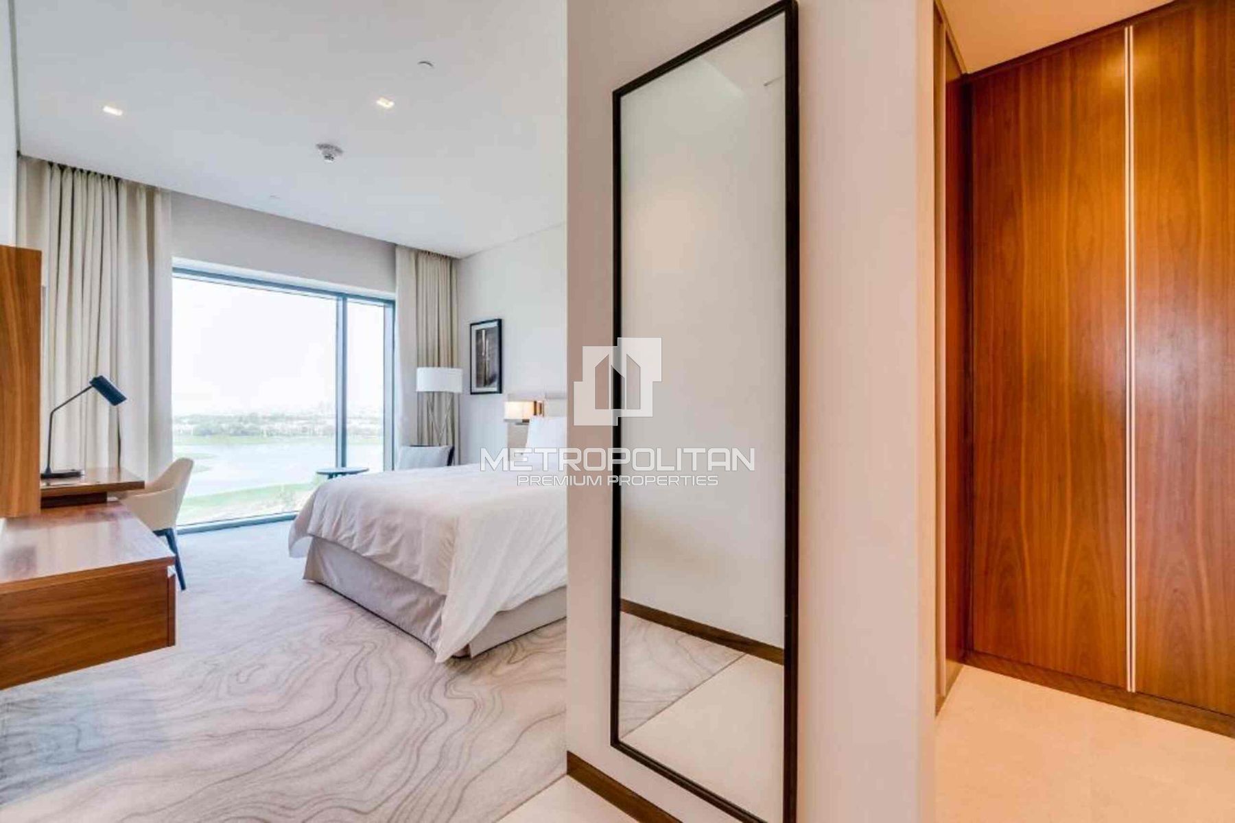 Golf Course View | Fully Furnished | Huge Layout
