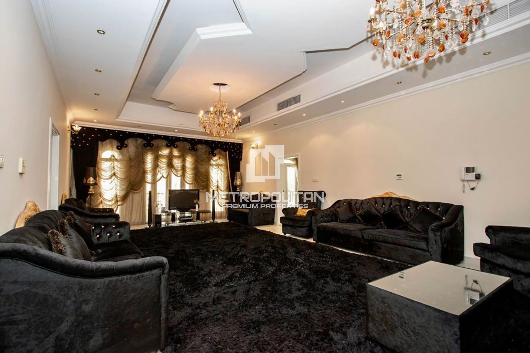 Ready To Move | Huge Plot | Premium Villa